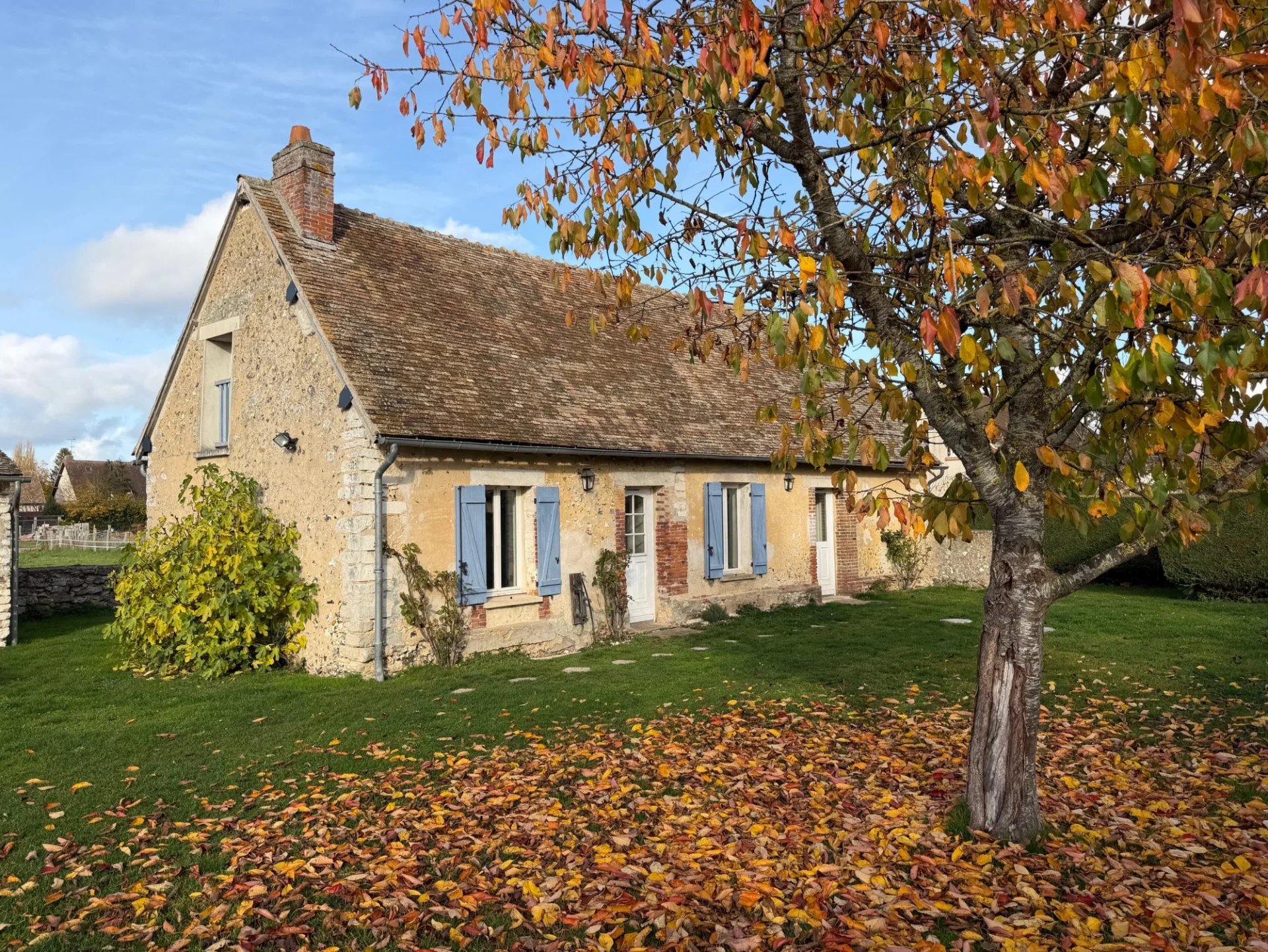 VALLEE D'EURE. PROCHE PACY/N13.