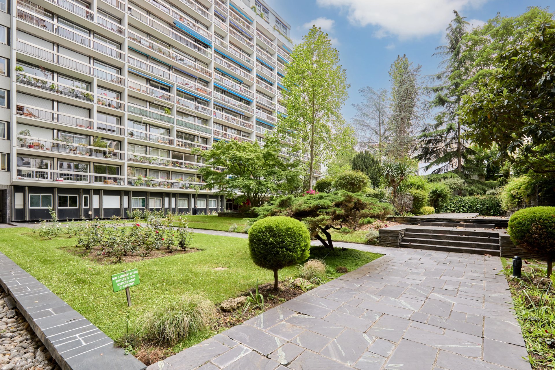 3 Bedroom Apartment/Flat's Image 14