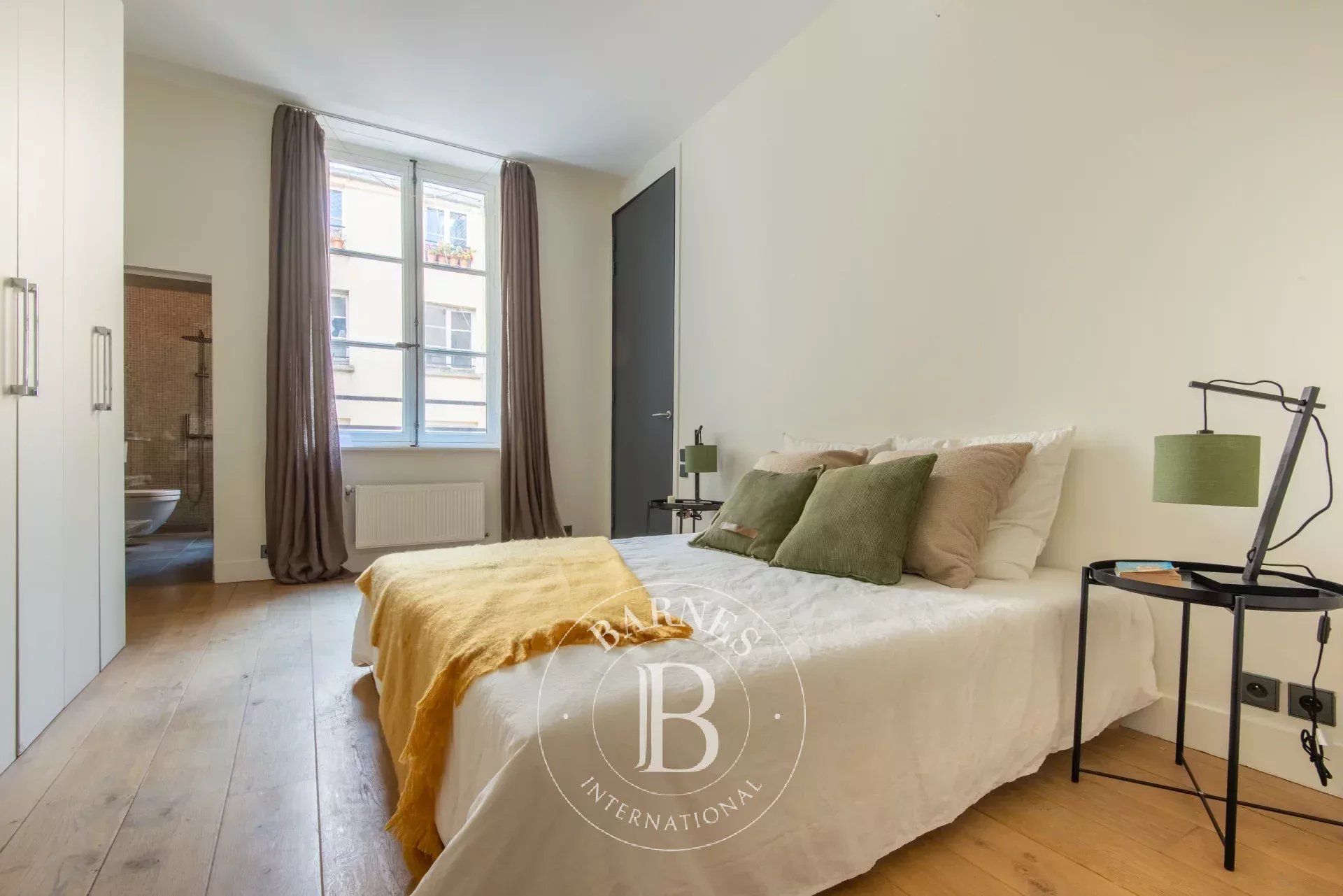 Daire Paris 3ème - picture 15