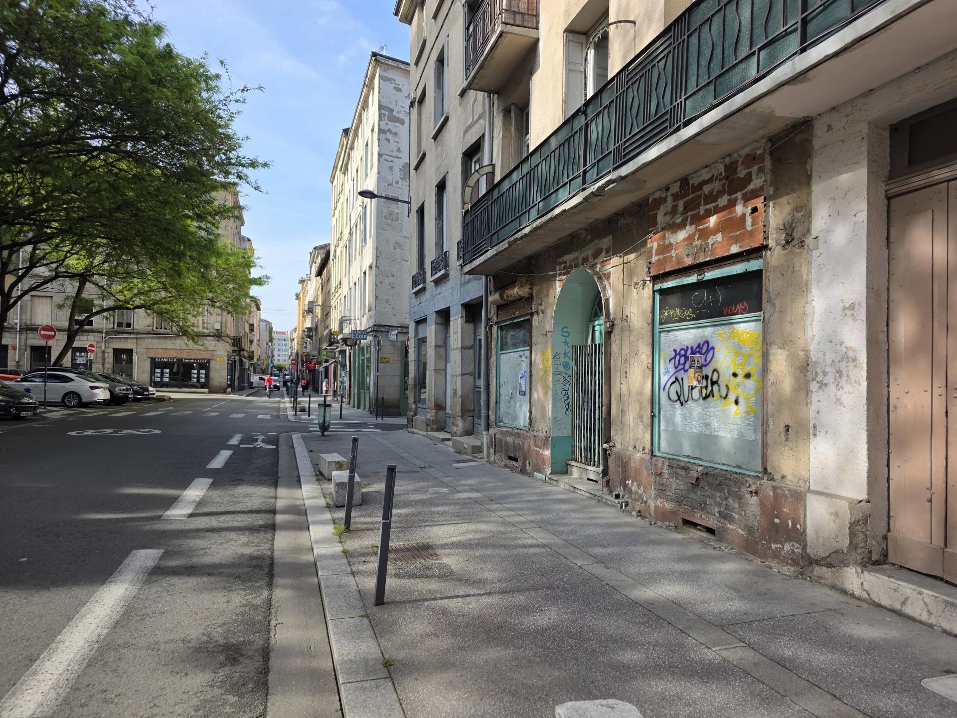 Vente Local commercial Saint-Étienne
