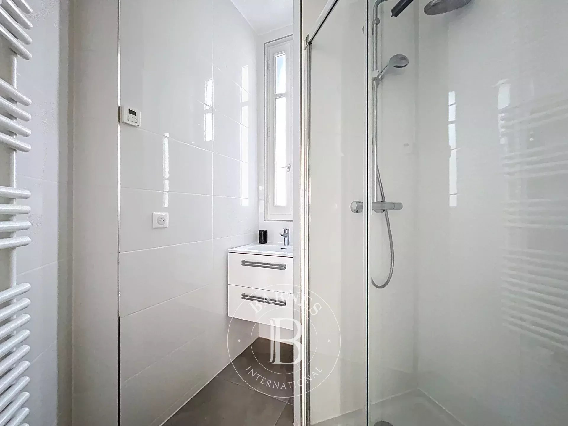 Daire Paris 16ème - picture 12