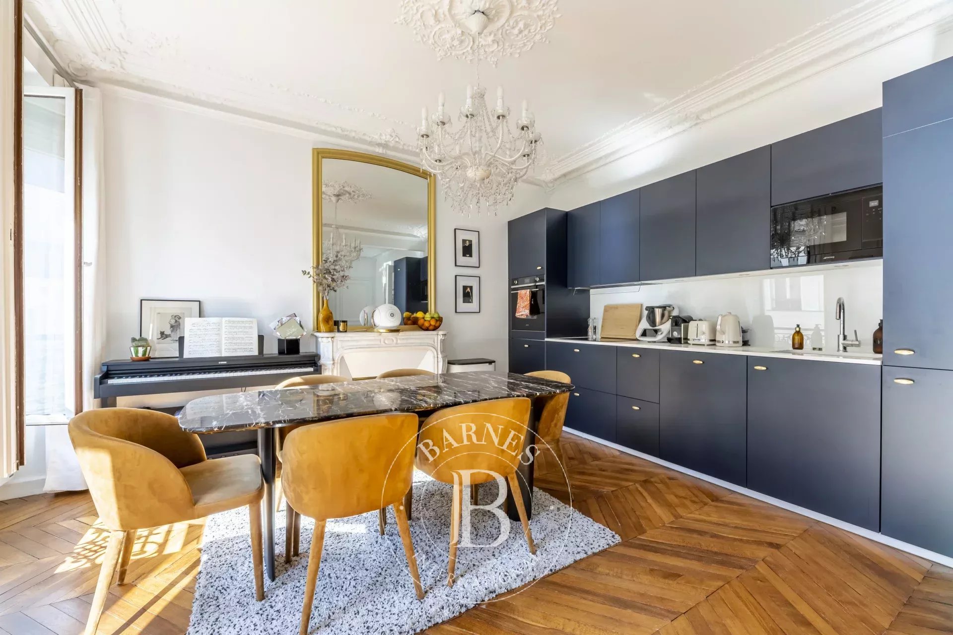 Daire Paris 8ème - picture 4