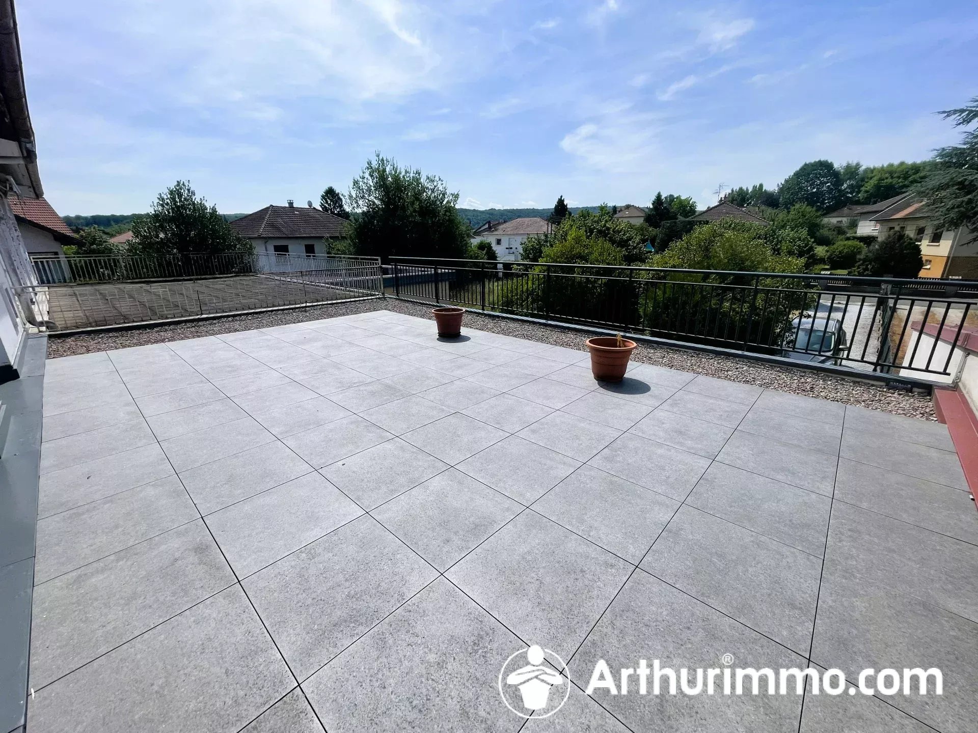 Agence immobilière de 