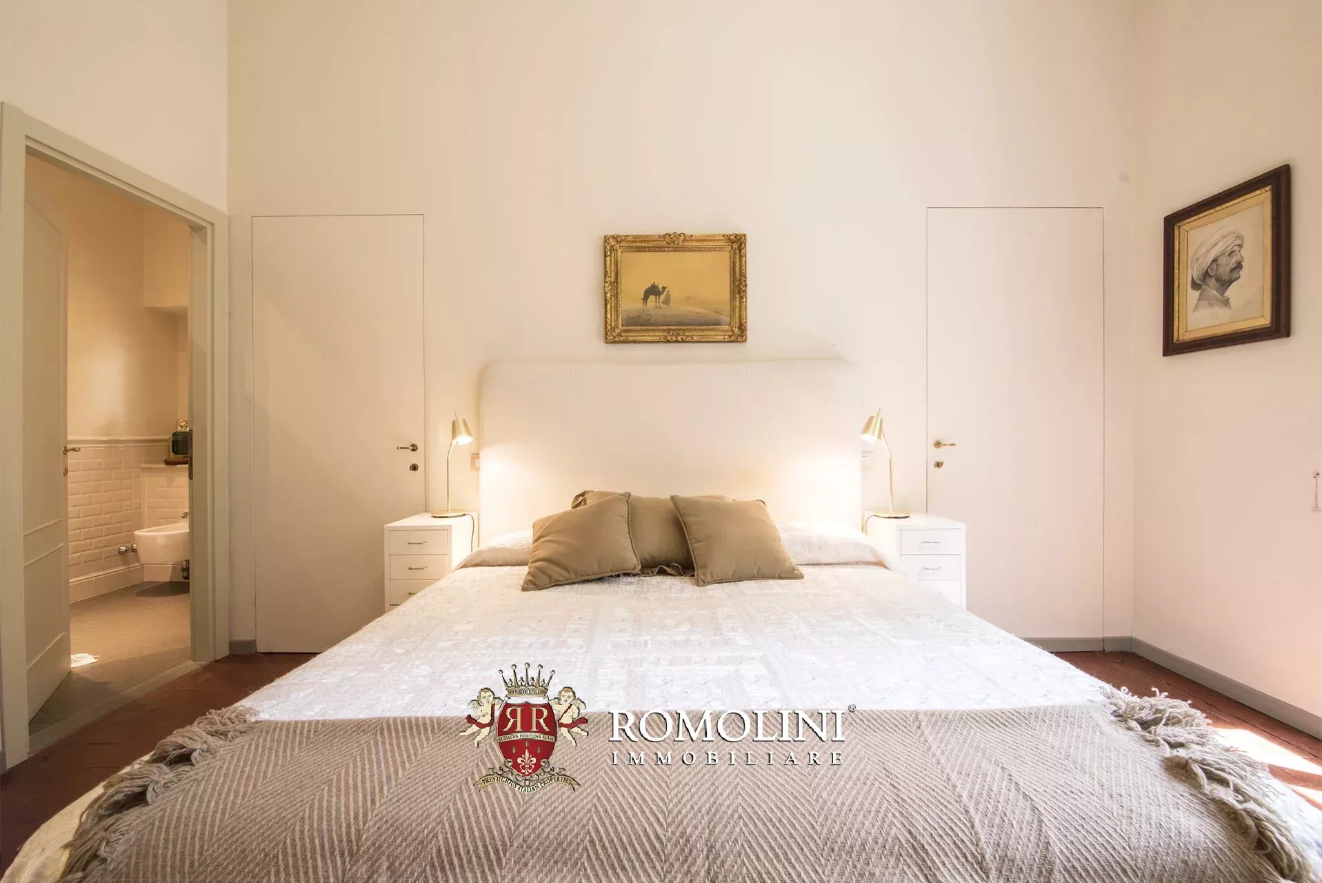 8 Bedroom Villa/Townhouse's Image 50