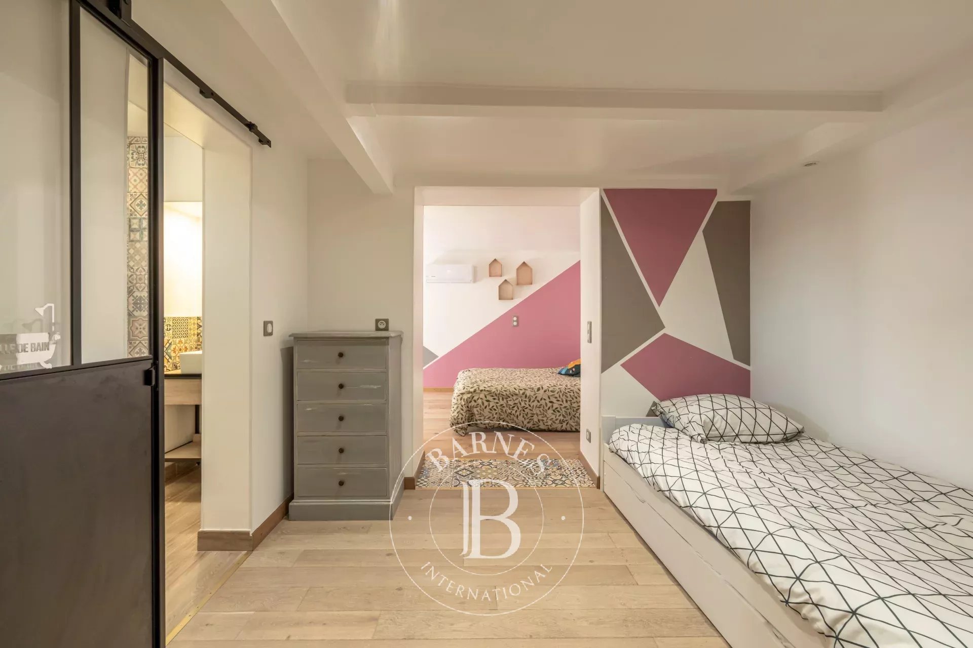 Villa Villelaure - picture 18