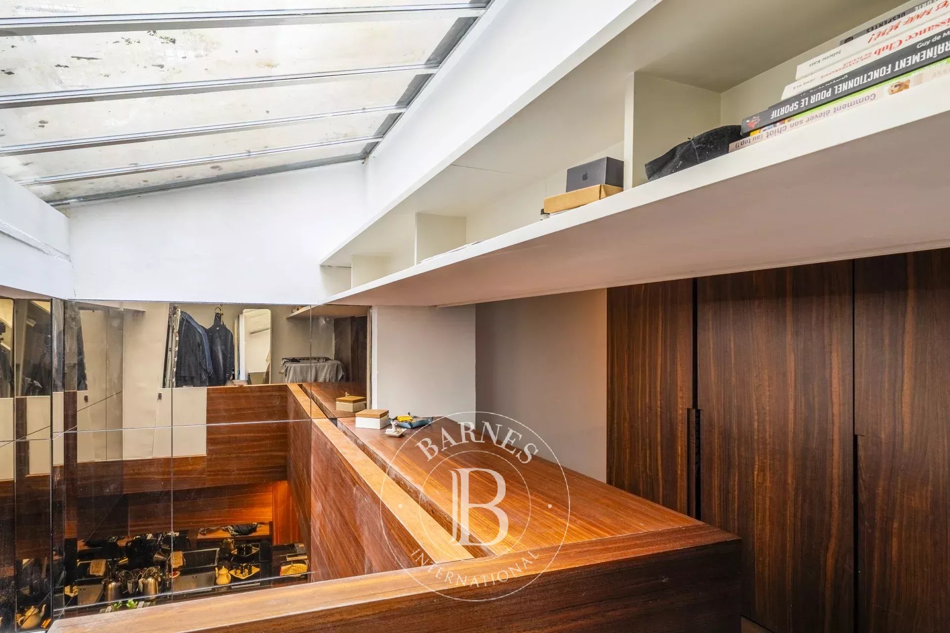 Daire Paris 3ème - picture 5