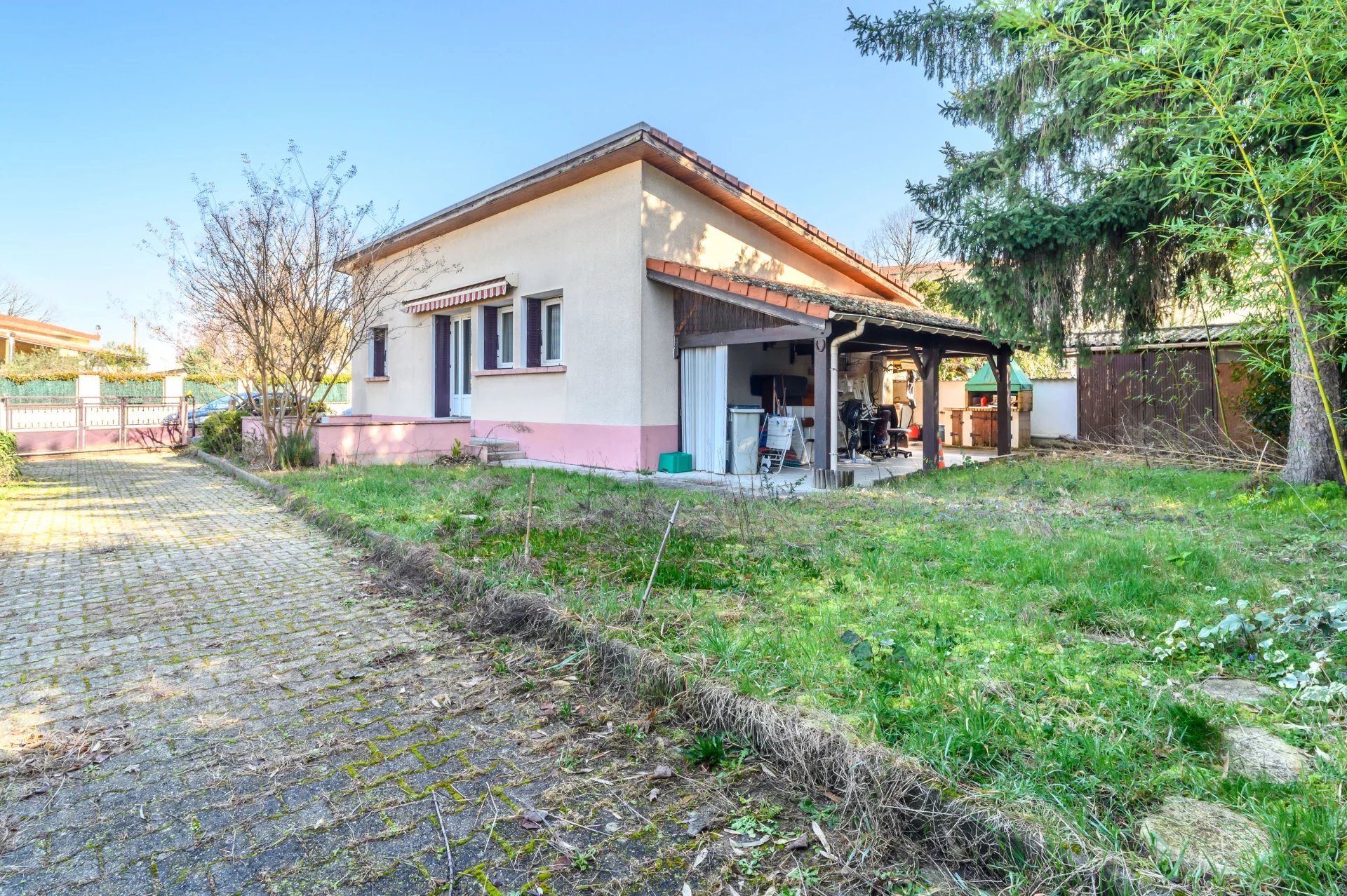 Agence immobilière de 