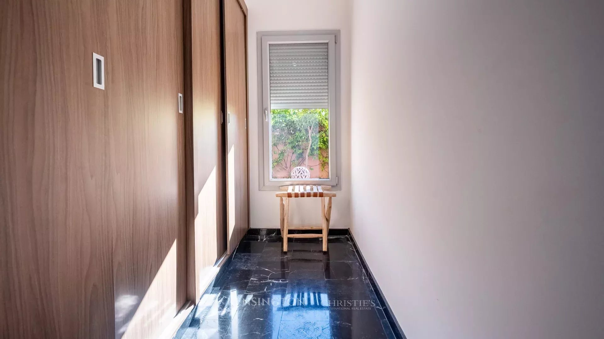 4 Bedroom Villa/Townhouse's Image 14