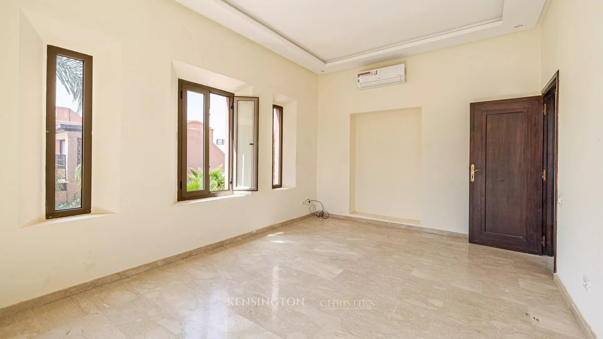 3 Bedroom Villa/Townhouse's Image 22
