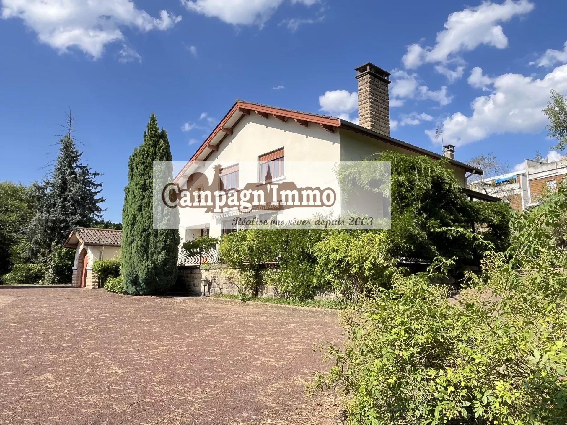 Agence immobilière de 