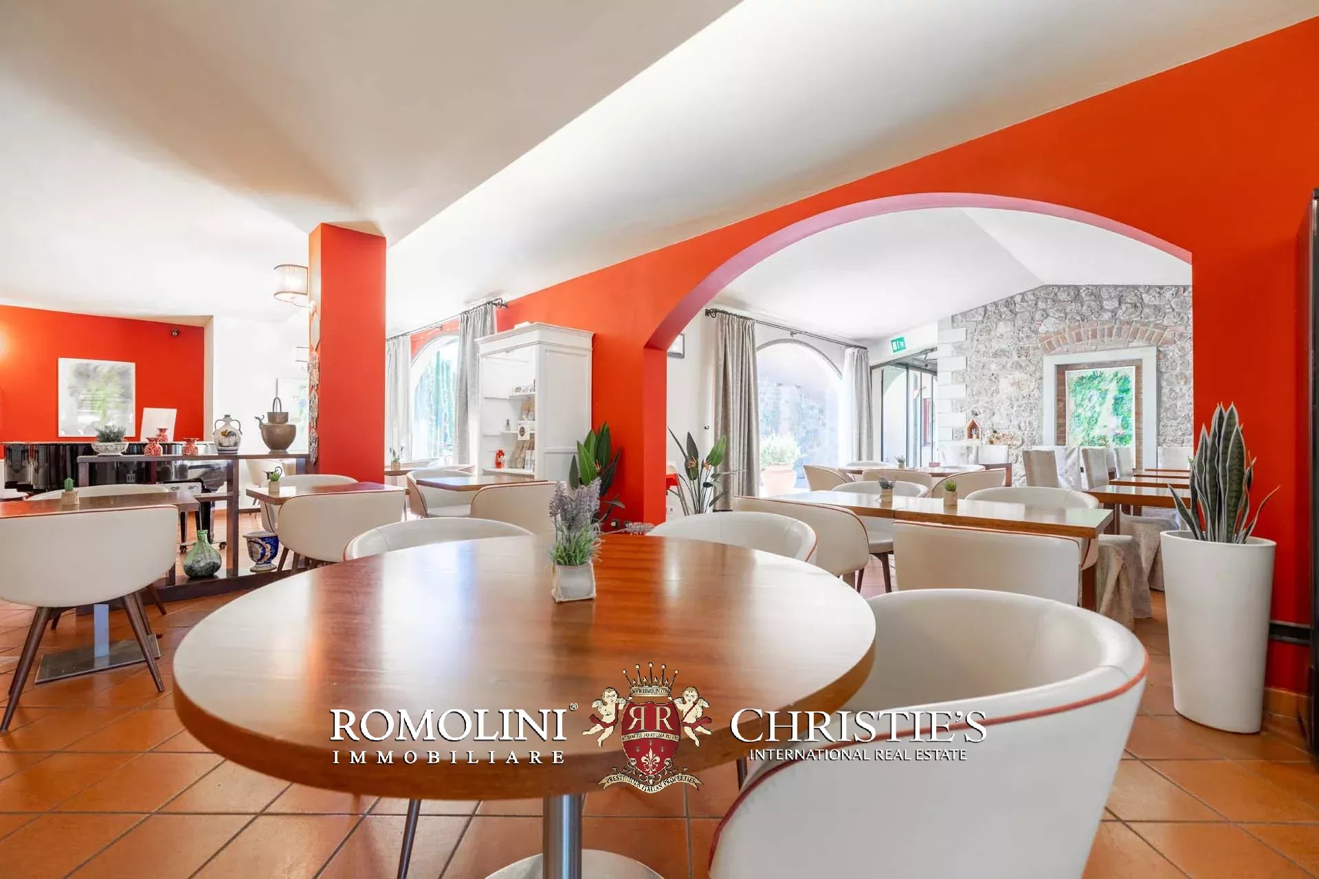 63 Bedroom Villa/Townhouse's Image 19