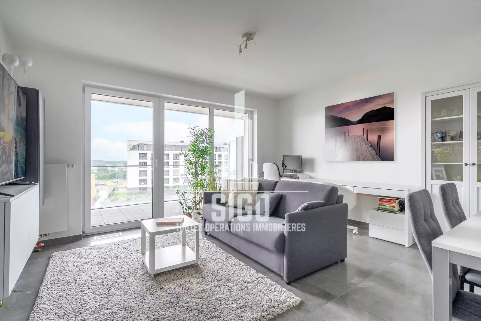 Dans une résidence récente, superbe appartement meublé à vendre – route d’Esch, L-1471 Luxembourg (Gasperich)