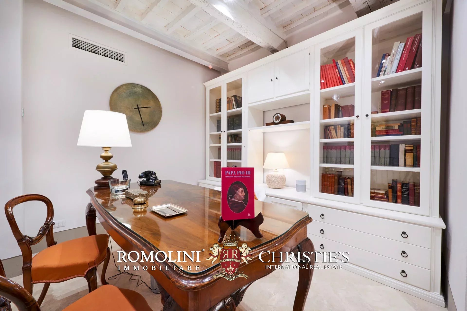 3 Bedroom Apartment/Flat's Image 8