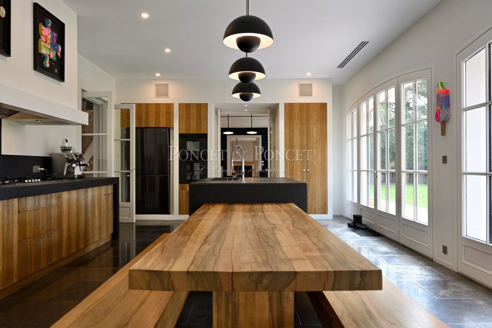 5 Bedroom Villa/Townhouse's Image 6