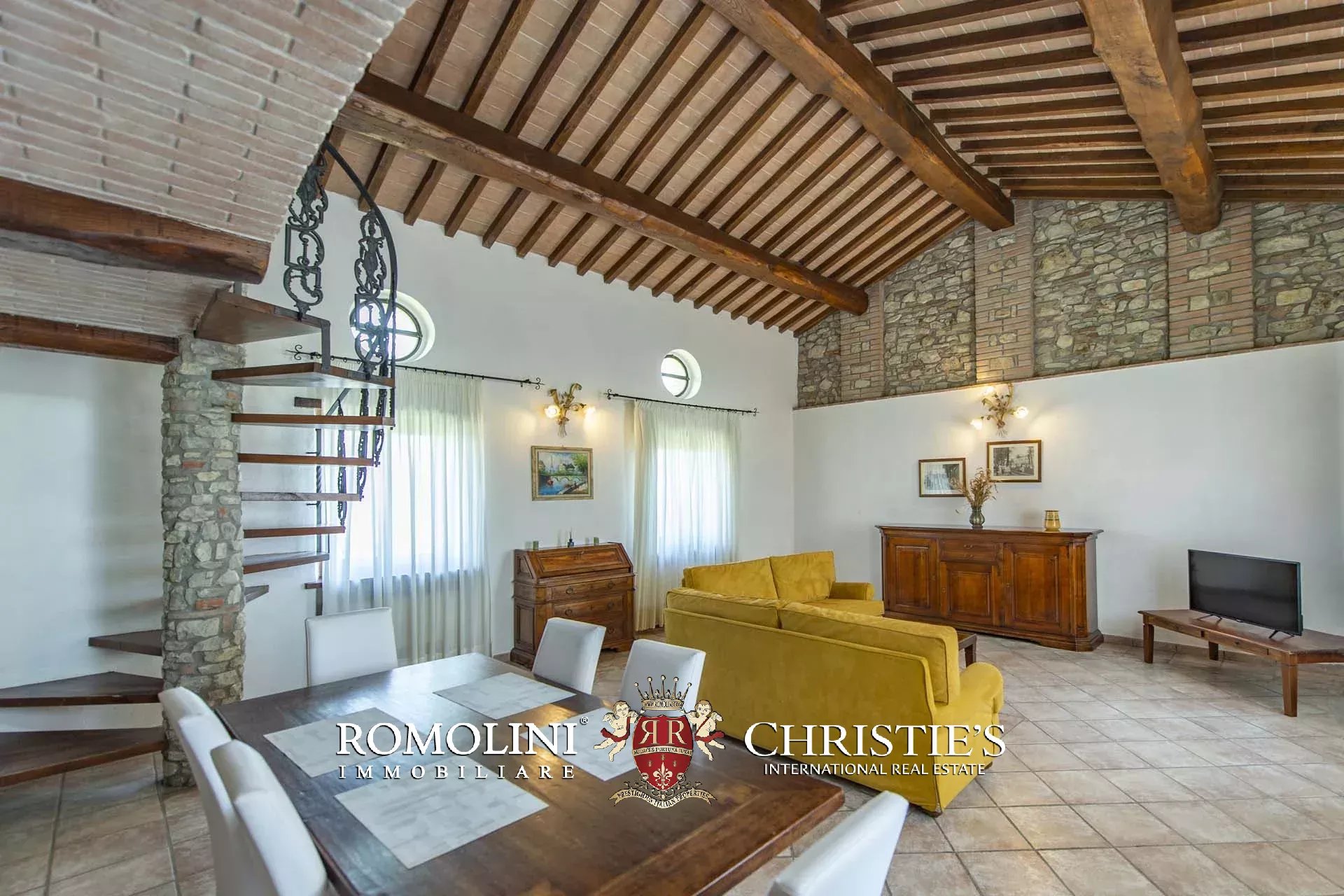 10 Bedroom Villa/Townhouse's Image 48