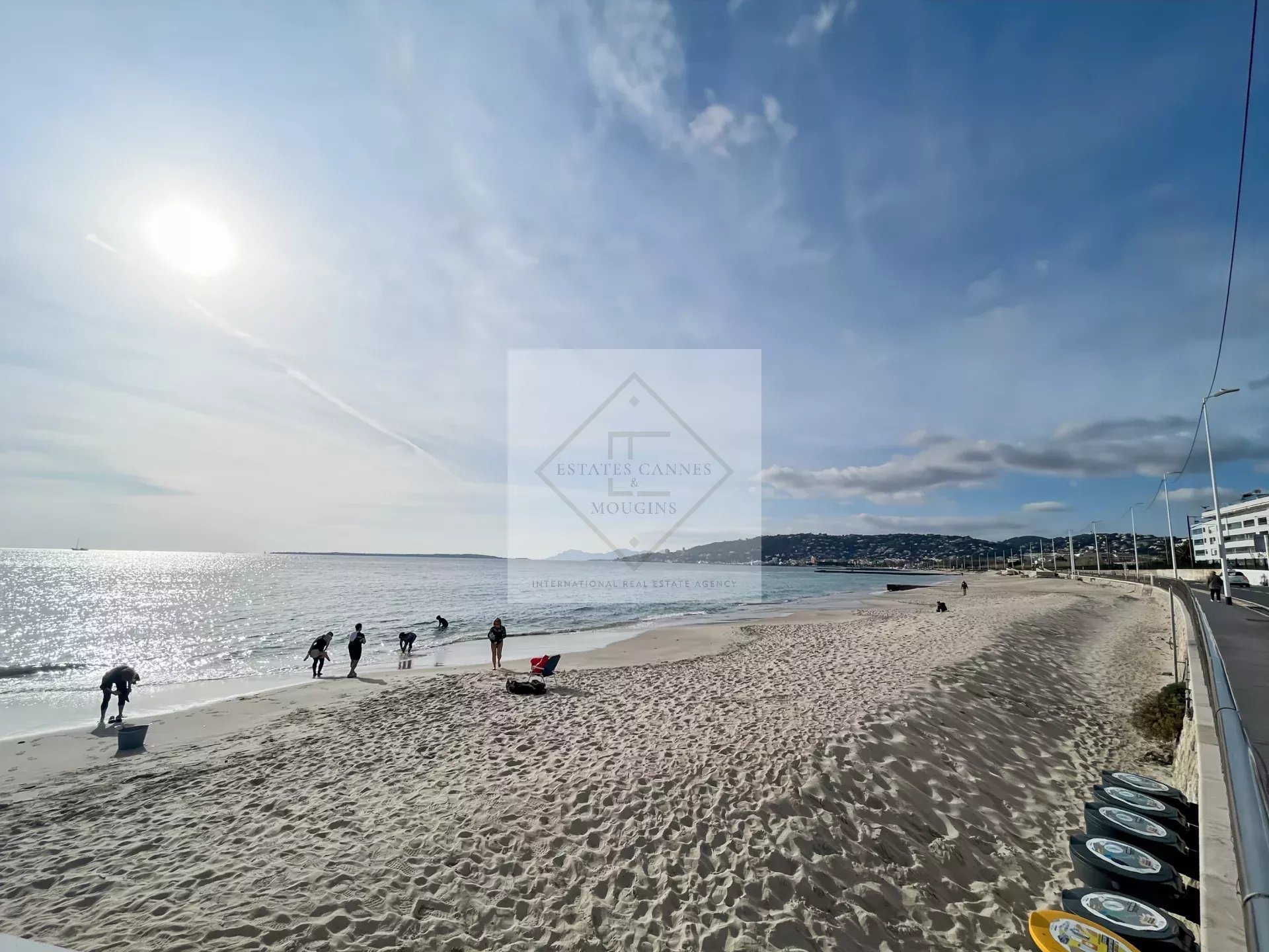 Juan-les-Pins – Résidence en bord de mer — photo 3