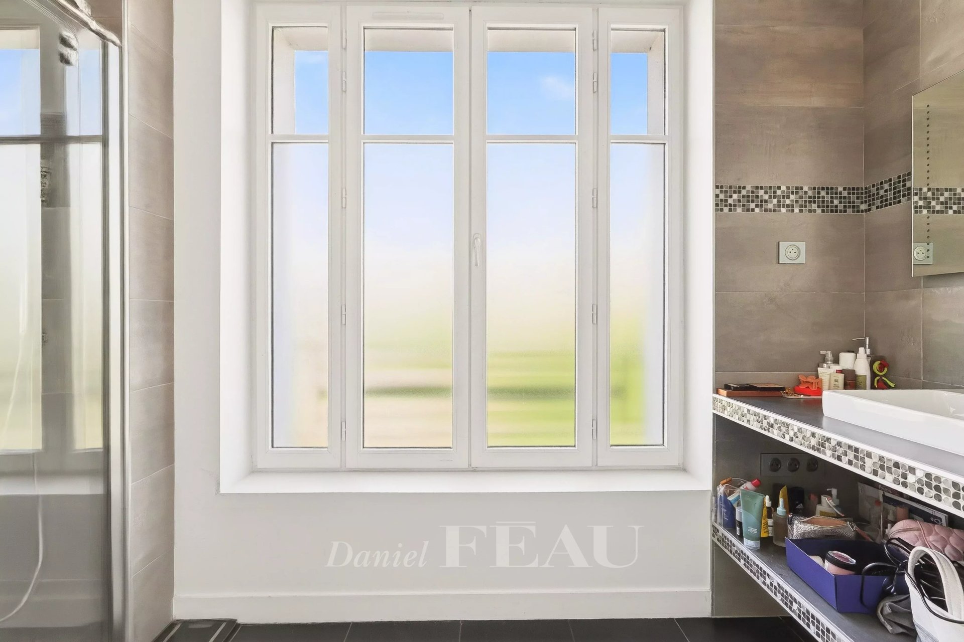 7 Bedroom Villa/Townhouse's Image 19