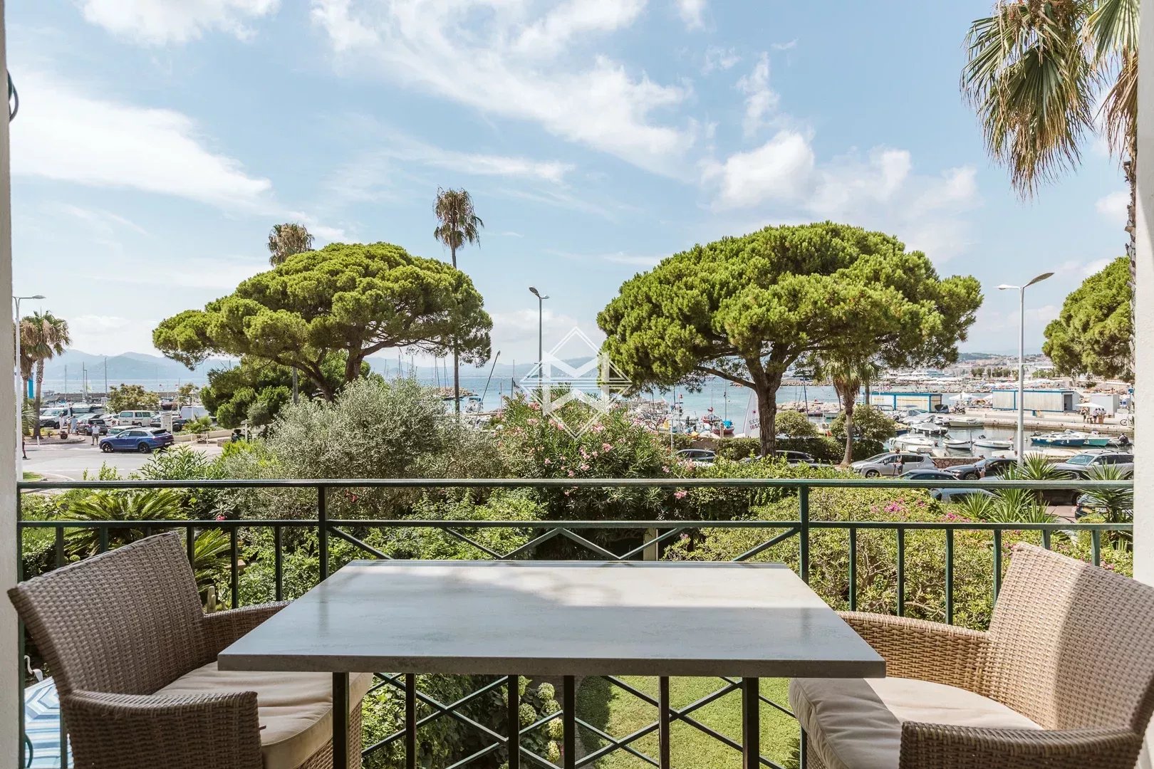 06400 CANNES APPARTEMENT