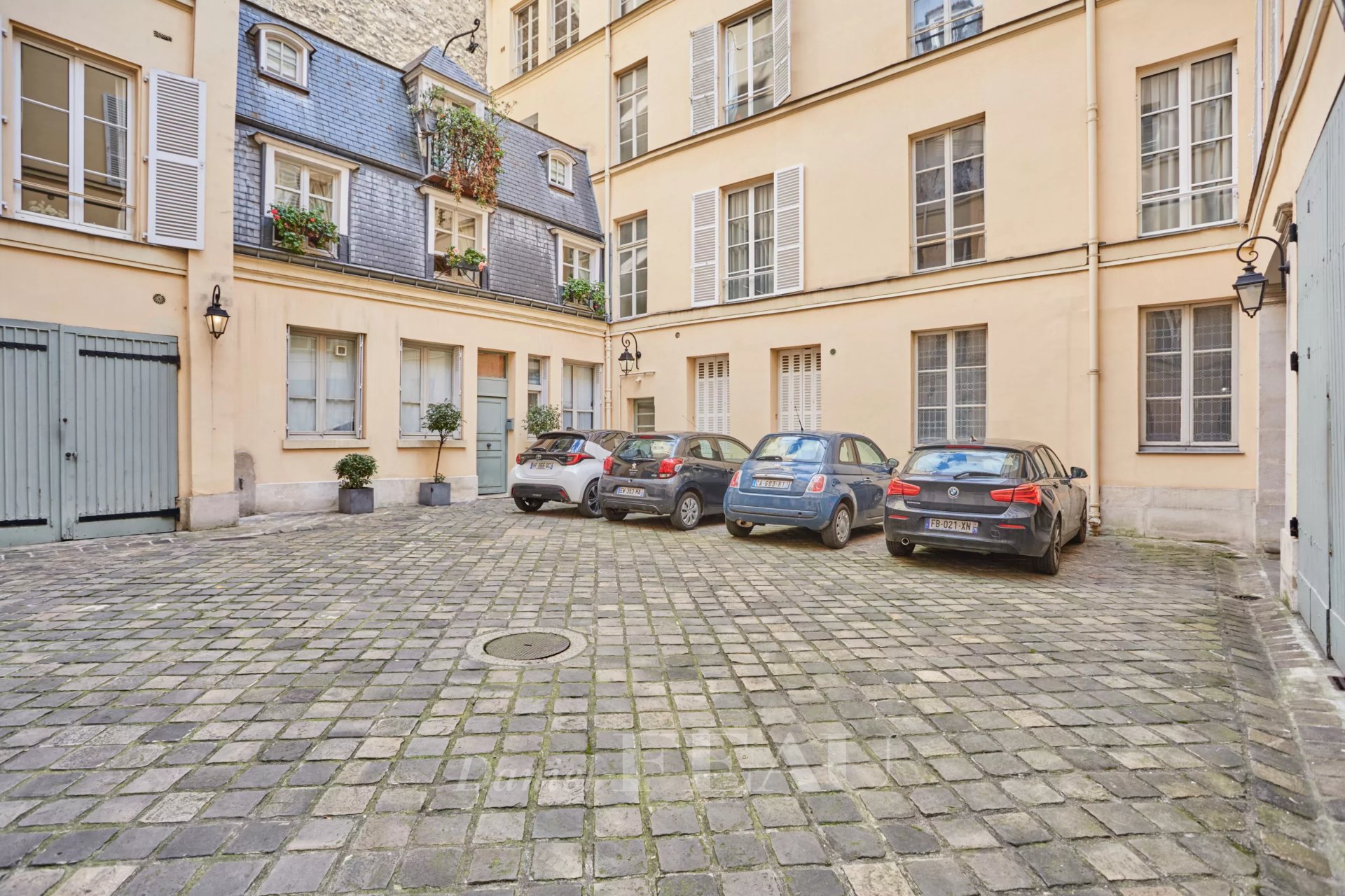 4 Bedroom Apartment/Flat's Image 16