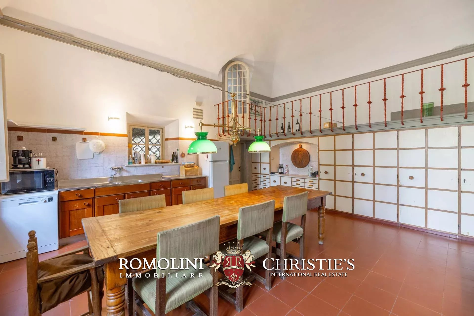 7 Bedroom Villa/Townhouse's Image 48