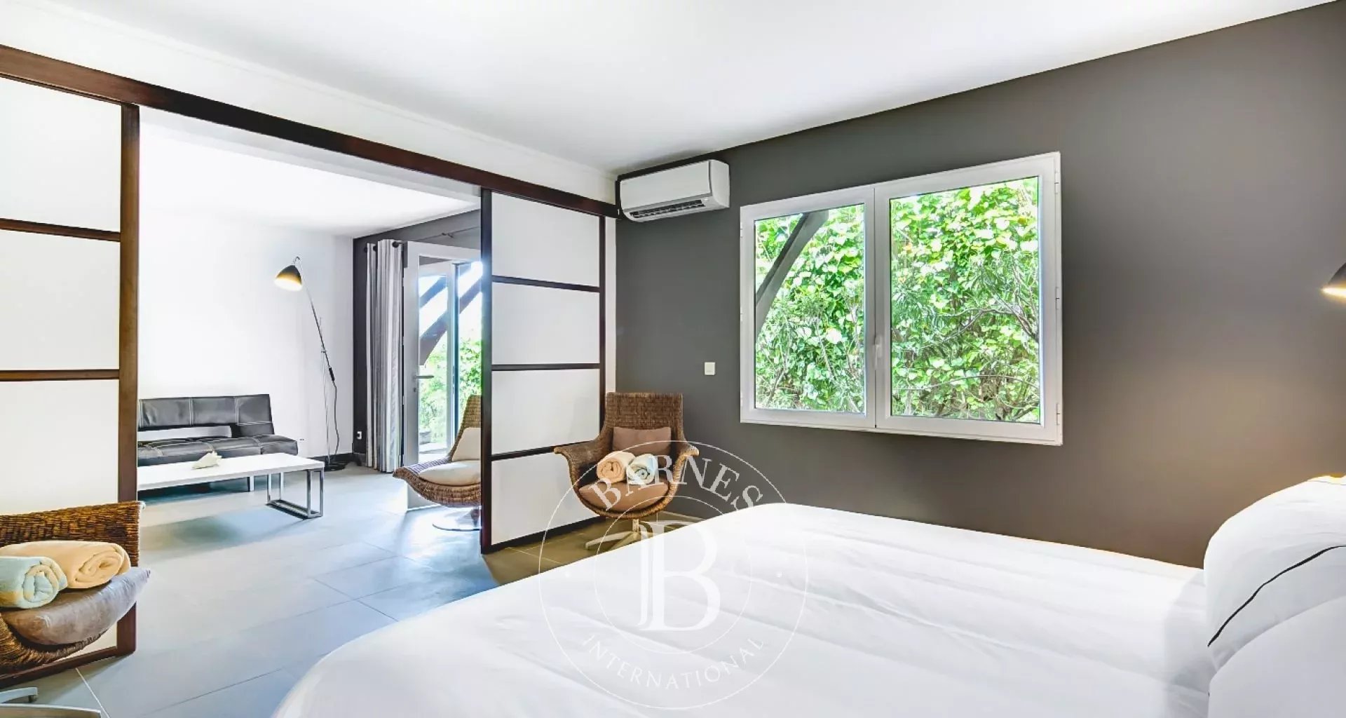 Petit Cul-de-Sac  - Villa 7 Chambres - picture 14