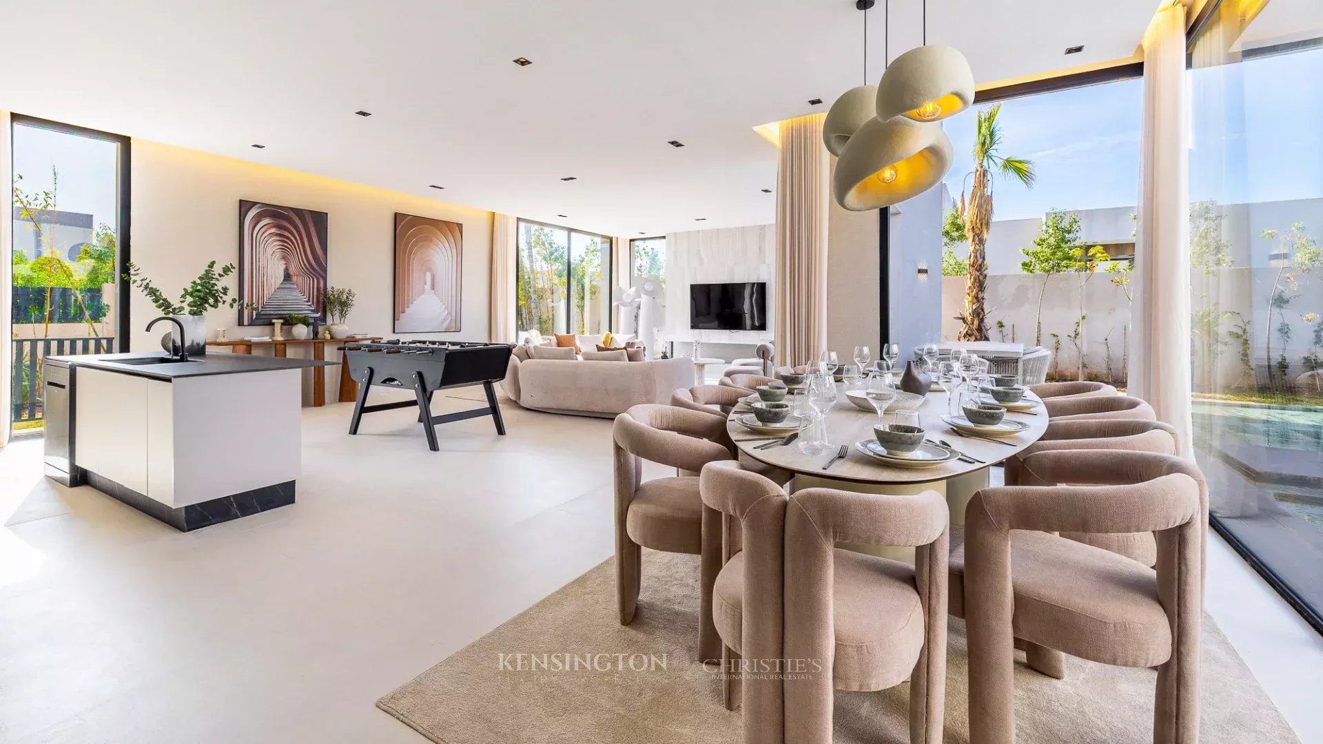 5 Bedroom Villa/Townhouse's Image 13