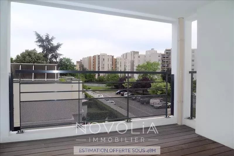 Achat Appartement Surface de 64 m/ Total carrez : 56.89 m, 3 pices, Lyon 8me (69008)