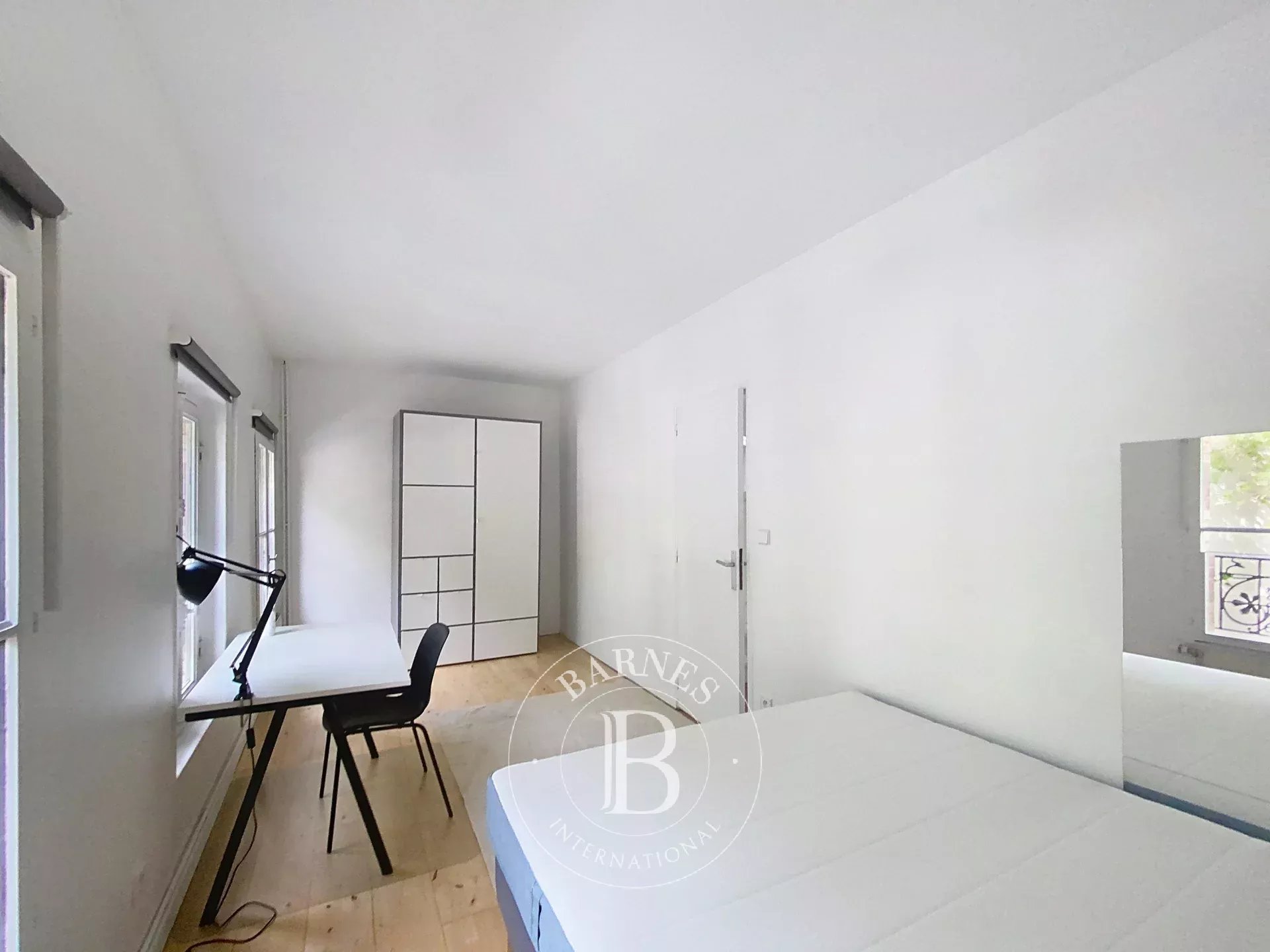 Courbevoie  - Maison 9 Pi&egrave;ces 5 Chambres - picture 14