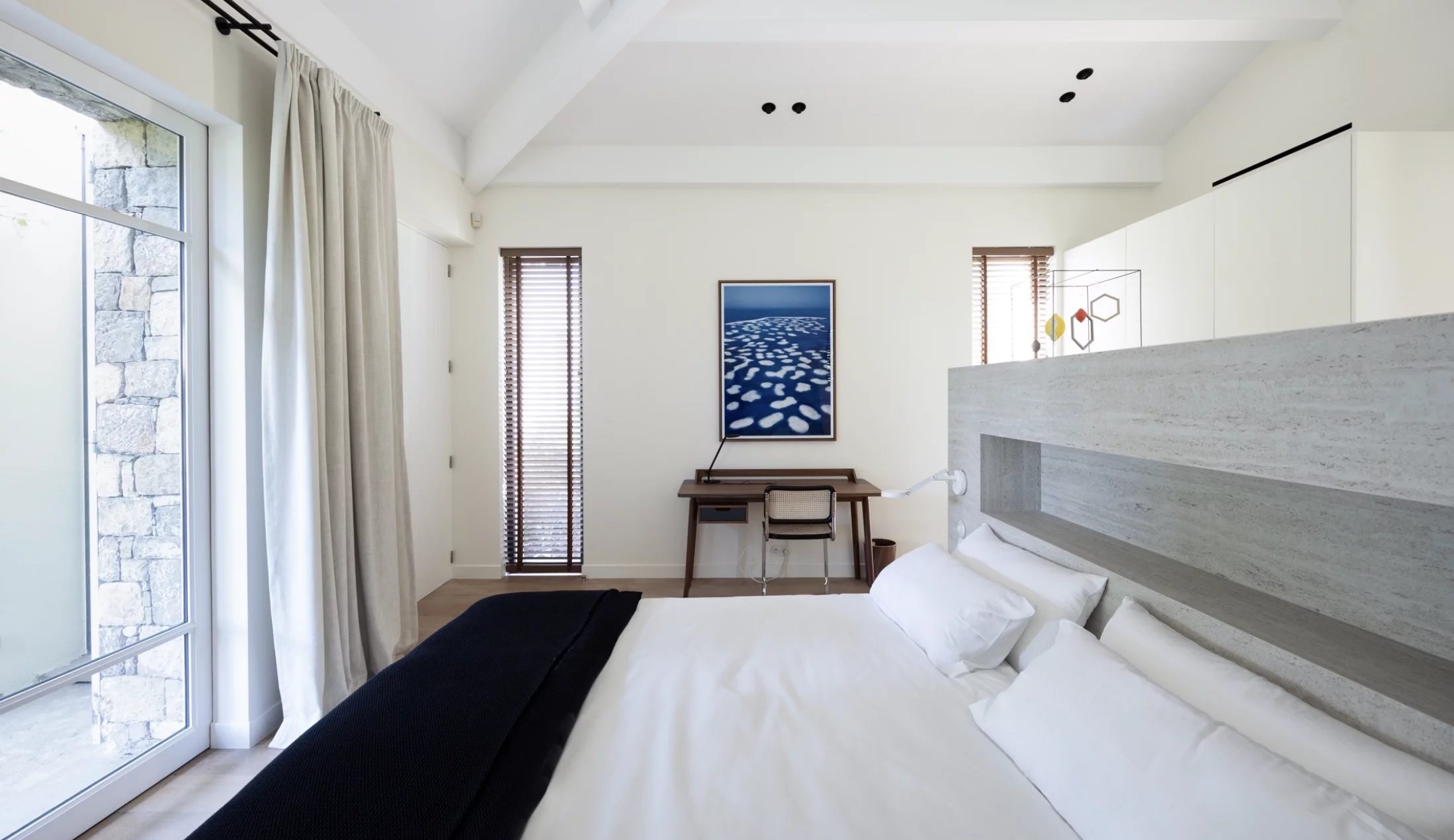 Proche Cannes - Villa provençale rénovée – 4 suites – Piscine chauffée