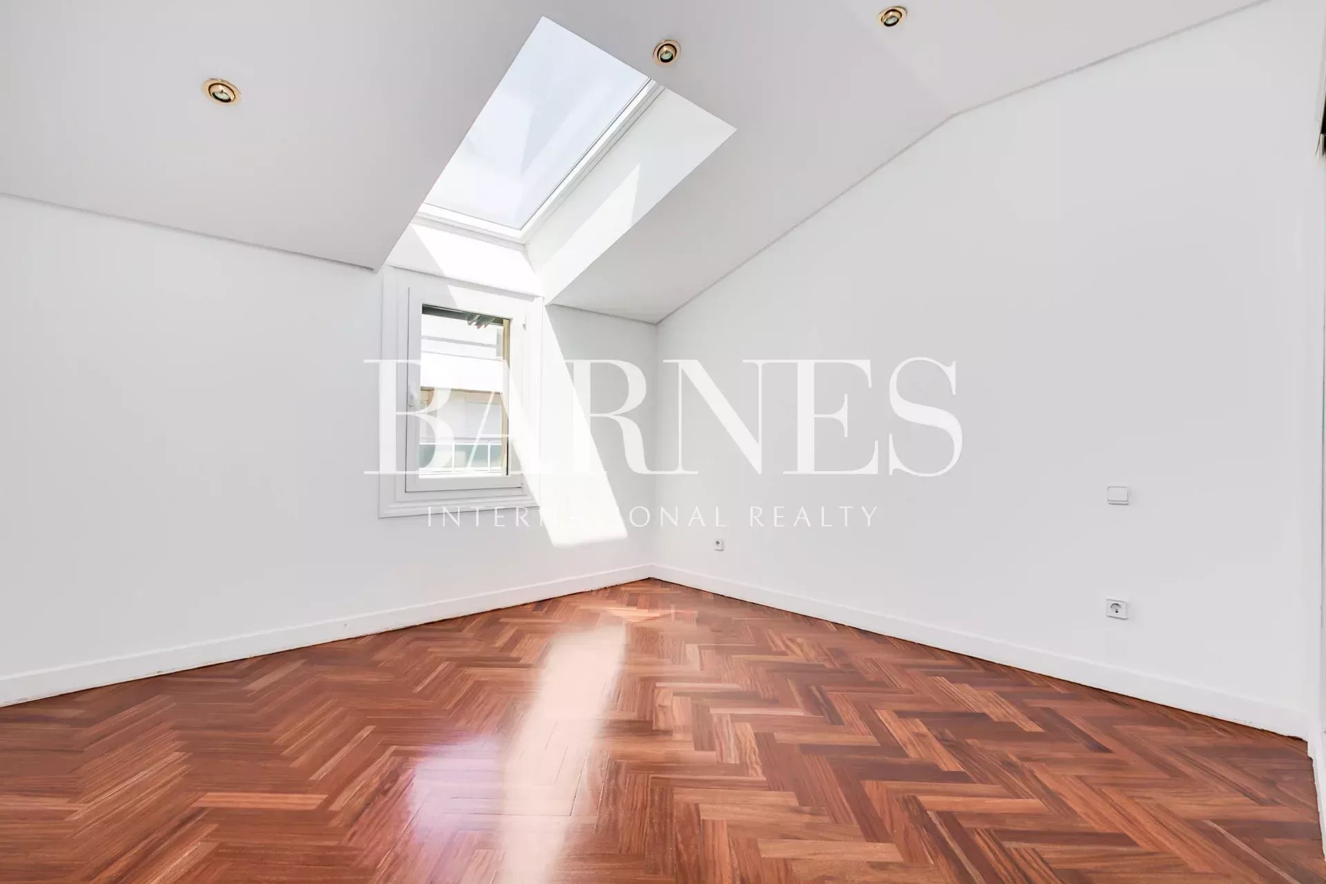 Daire Madrid - picture 11