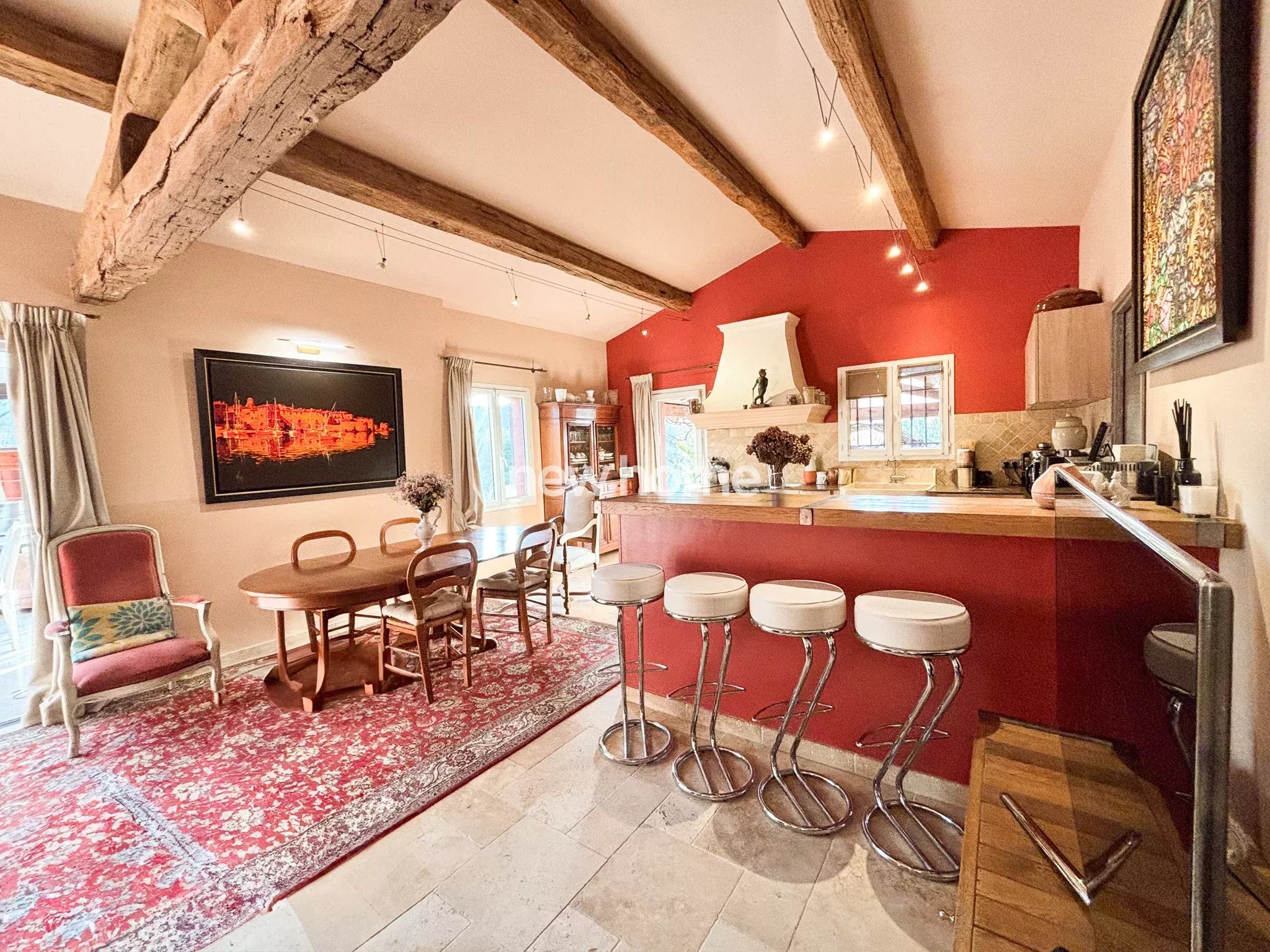 Charmante villa provençale de plain pied 140 m² à 1km du village