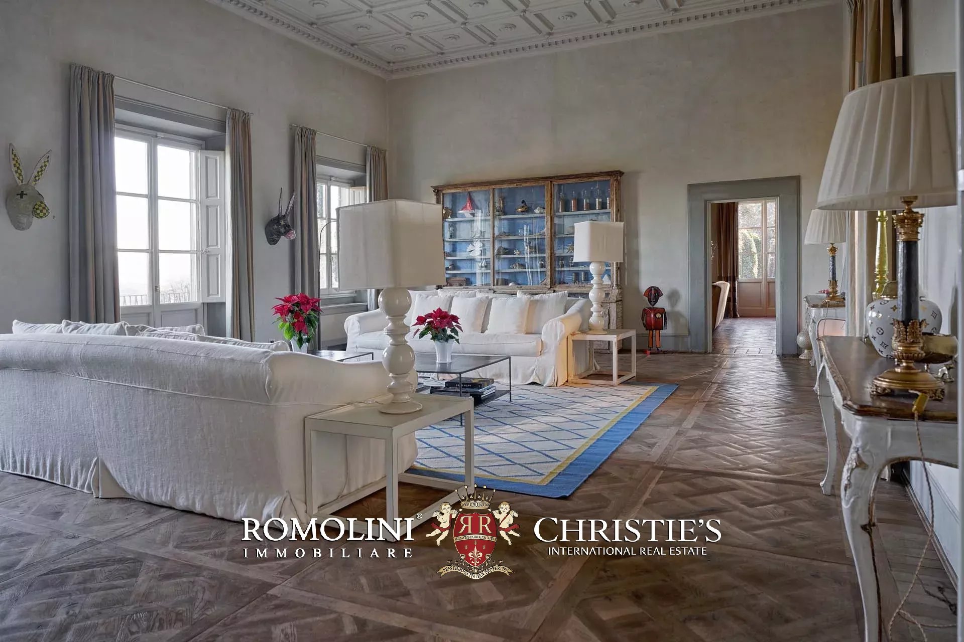 15 Bedroom Villa/Townhouse's Image 5