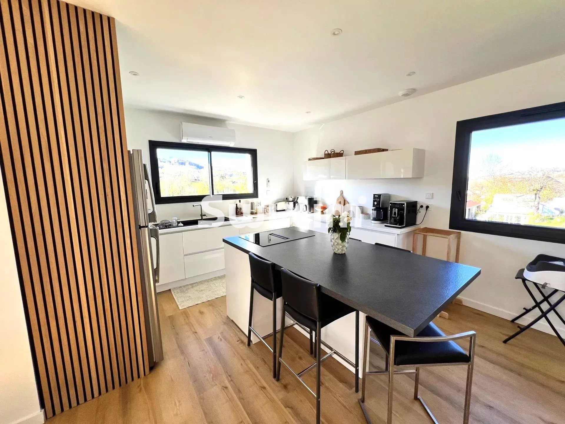 Agence immobilière de 