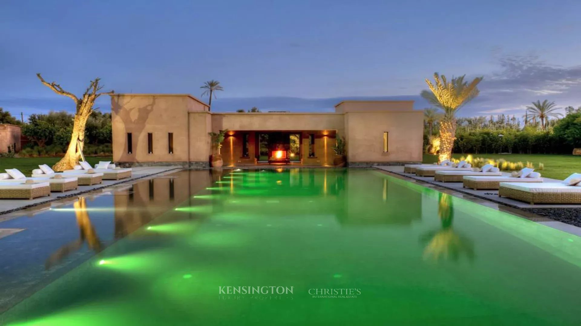 6 Bedroom Villa/Townhouse's Image 4