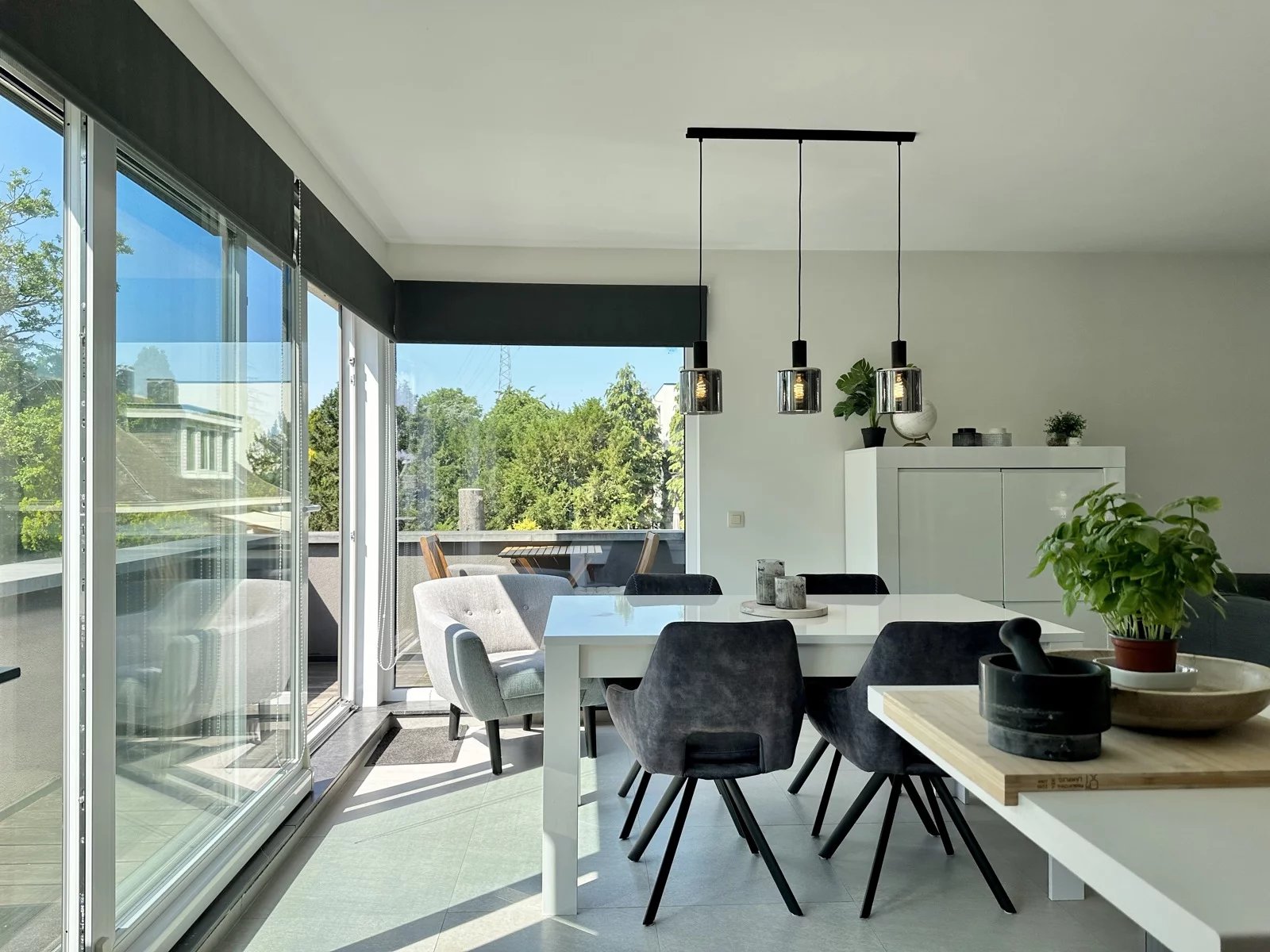 Superbe appart 2 ch avec terrasse en bord de Sambre
