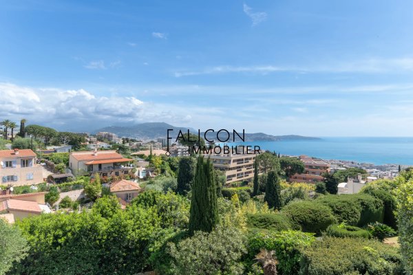 5-Bedroom Villa in Nice — photo 4