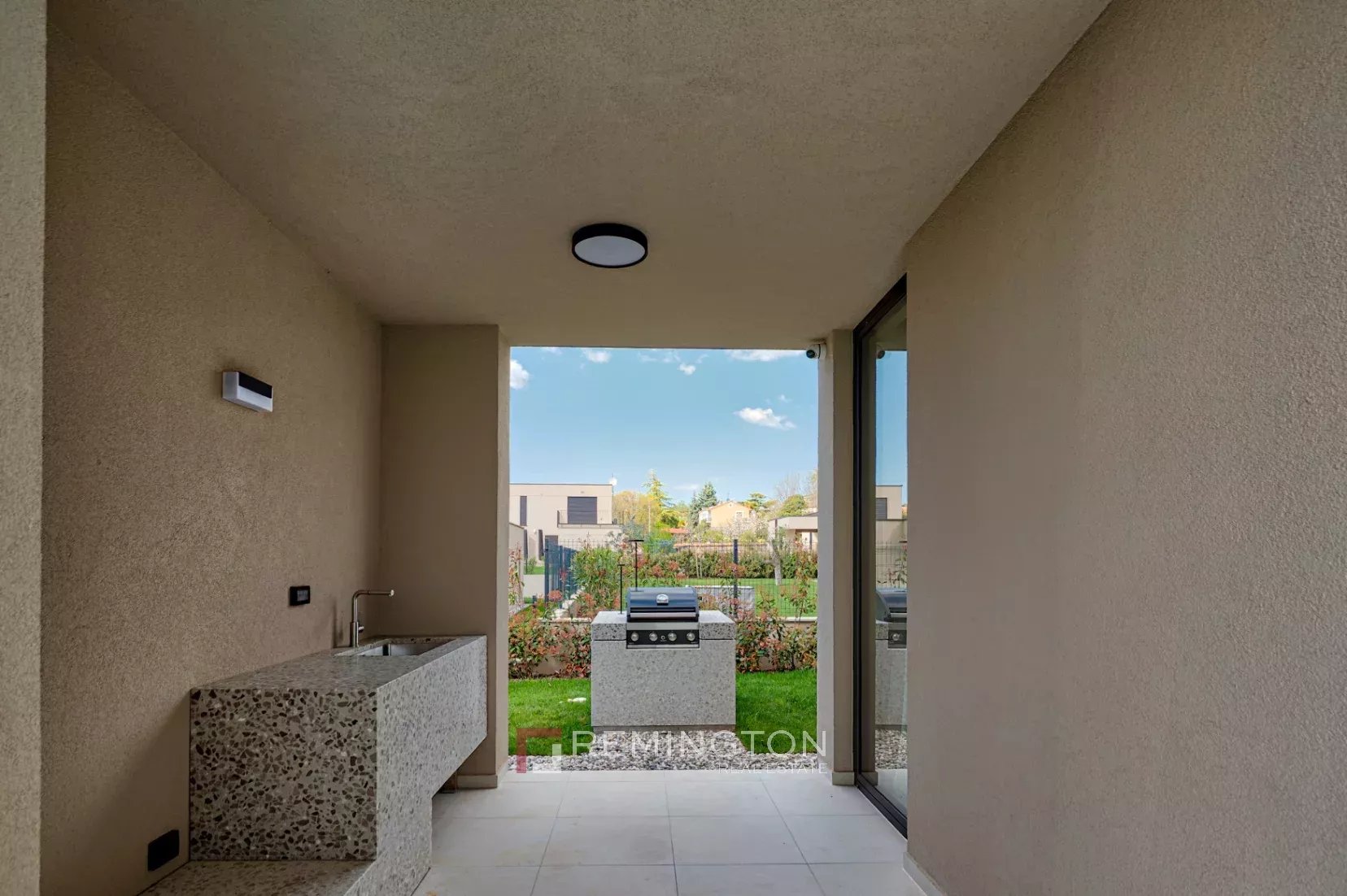 4 Bedroom Villa/Townhouse's Image 16