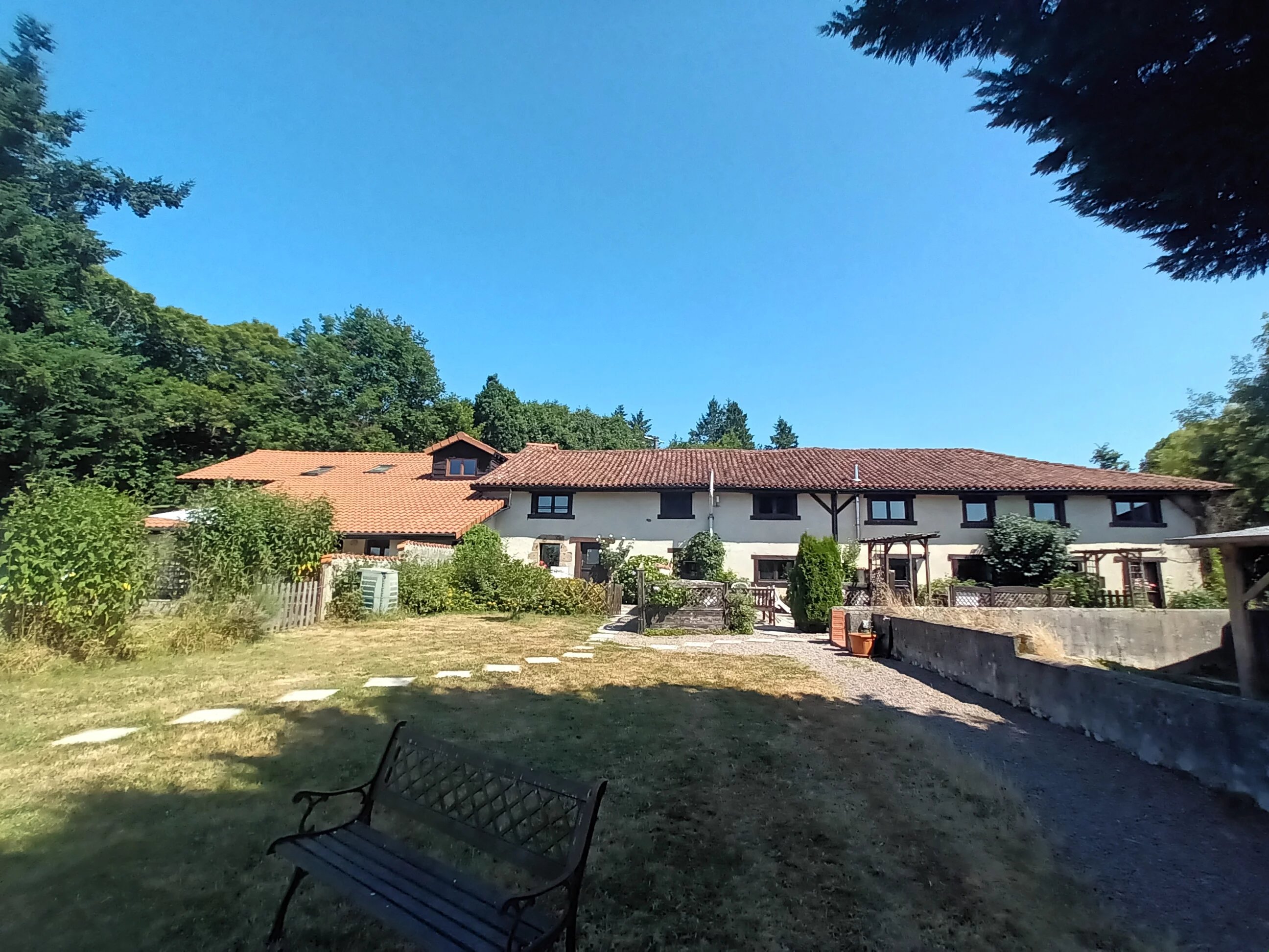 Idyllic Gîte Complex with Pool in Charente – A Hidden Gem!