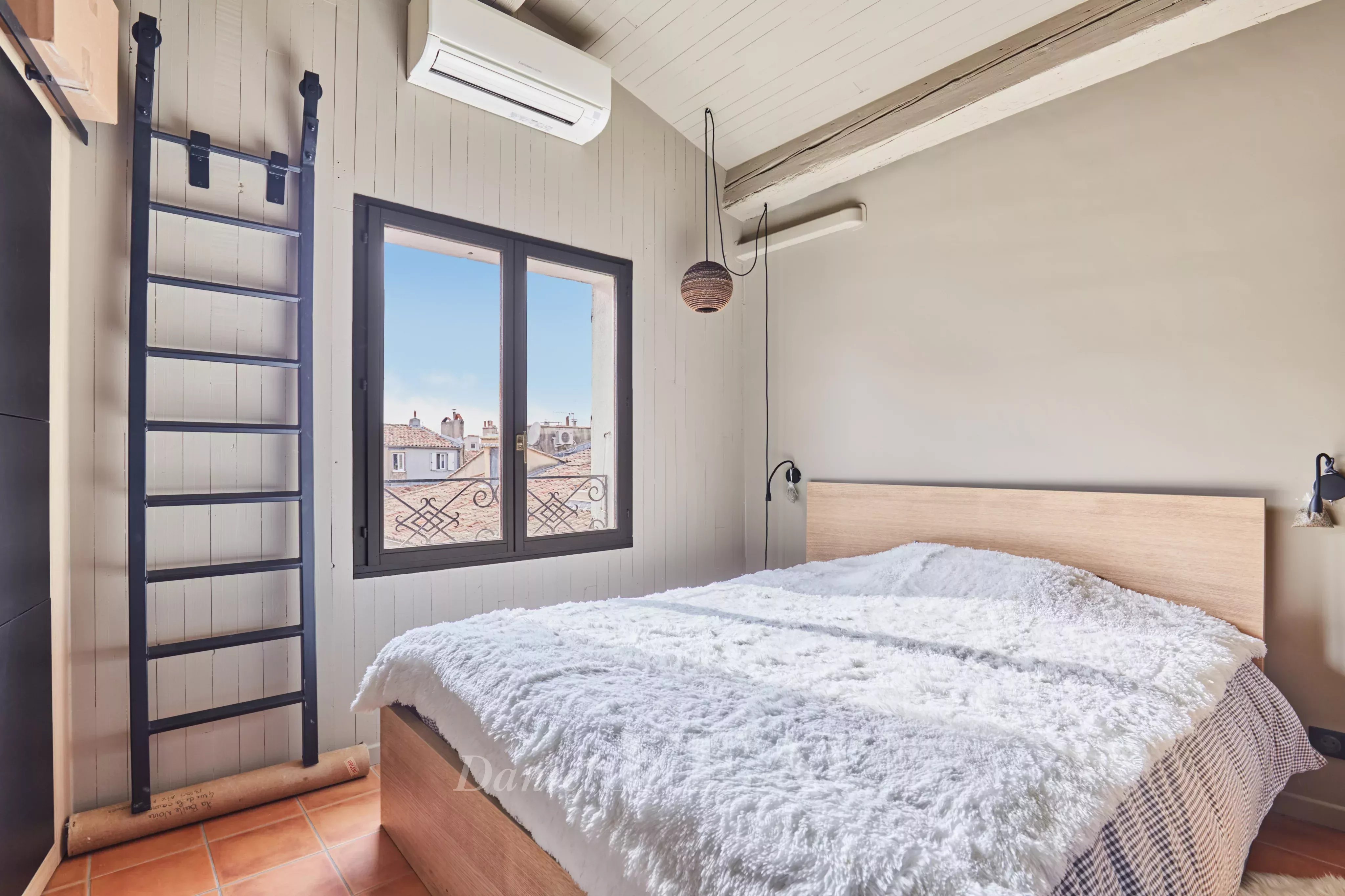 Sale Apartment Aix-en-Provence