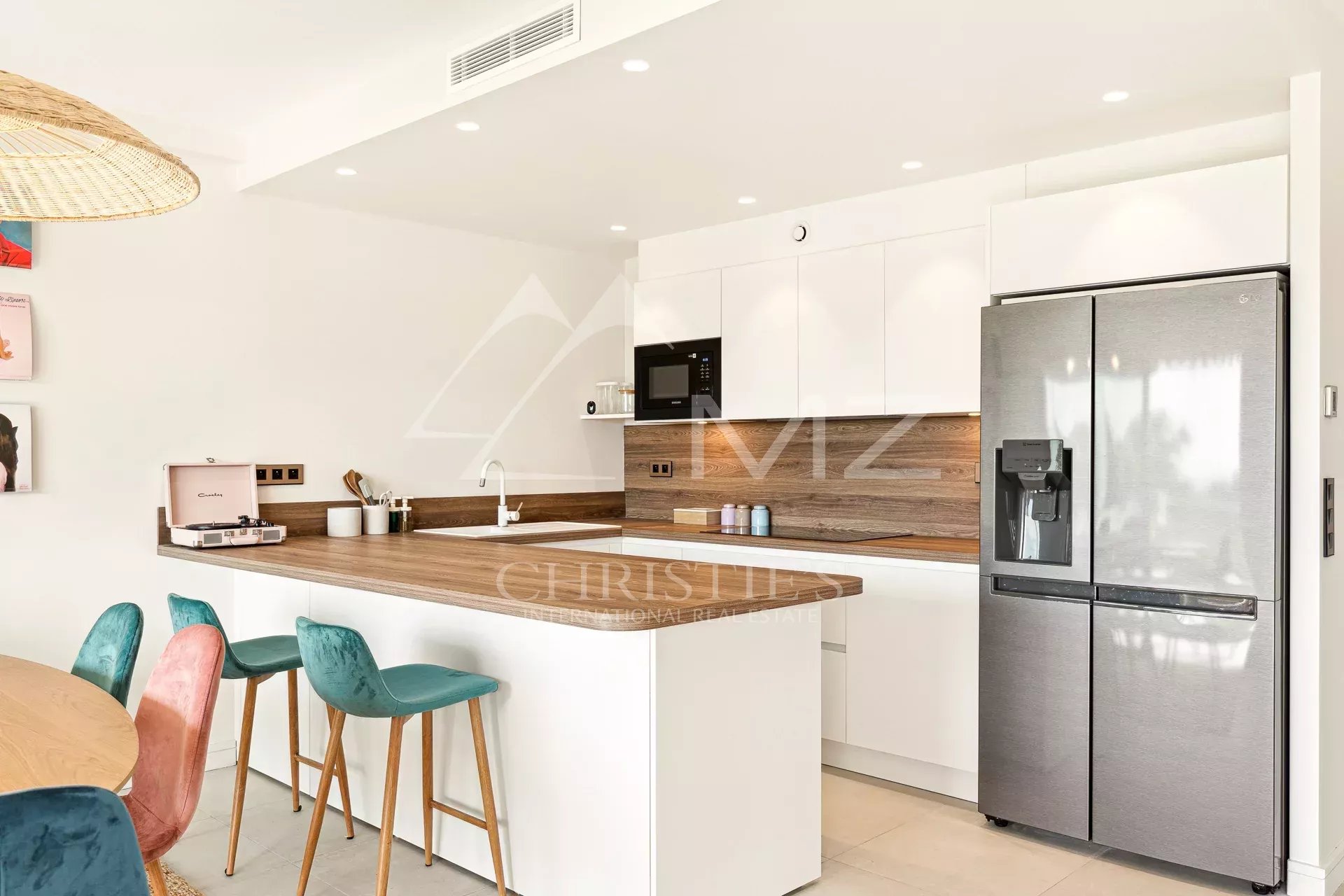 2 Bedroom Apartment/Flat's Image 5