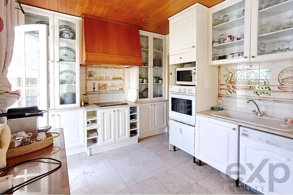 Fantastic 4+1 bedroom luxury villa in Beja 85507396 image 10