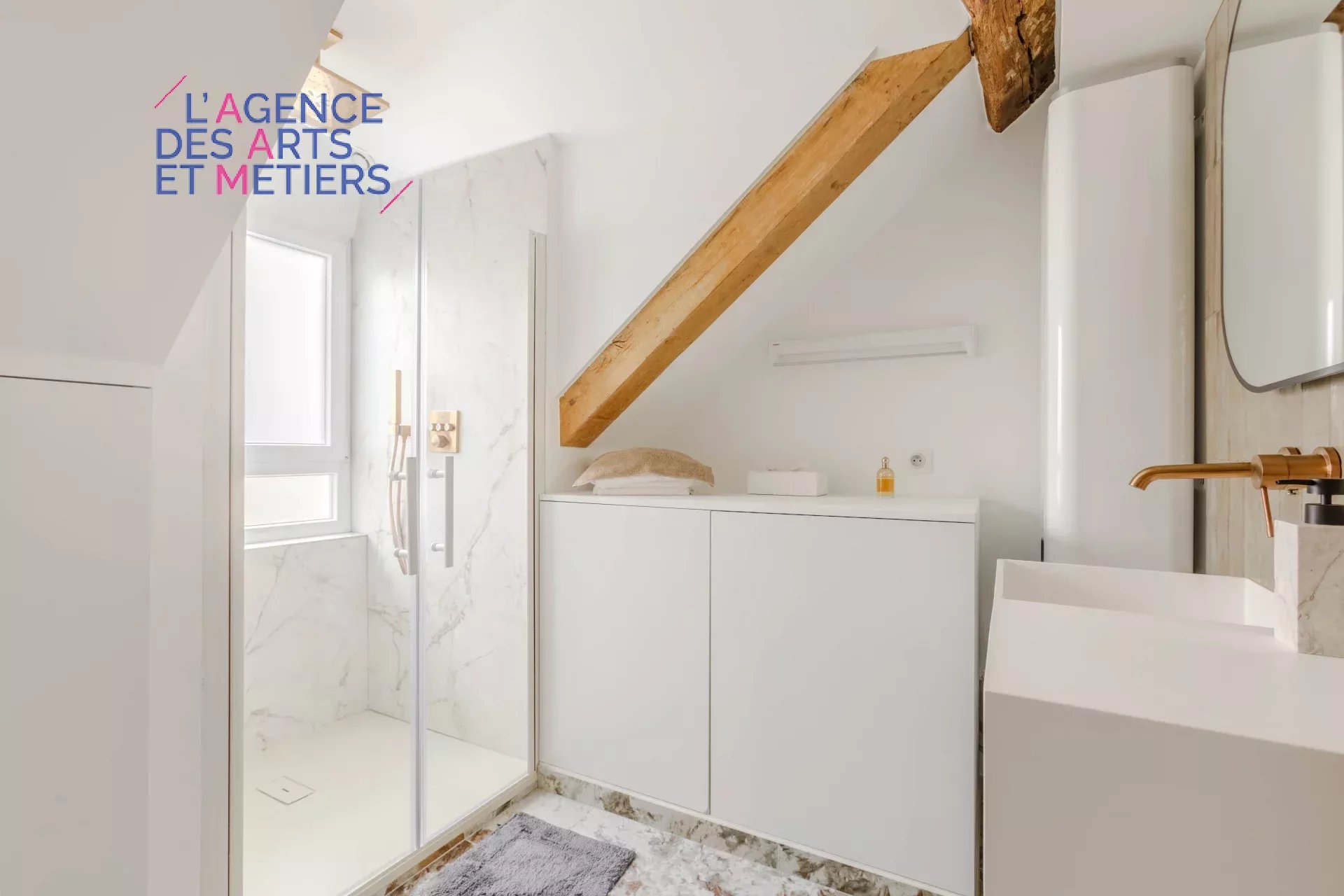 Agence immobilière de 