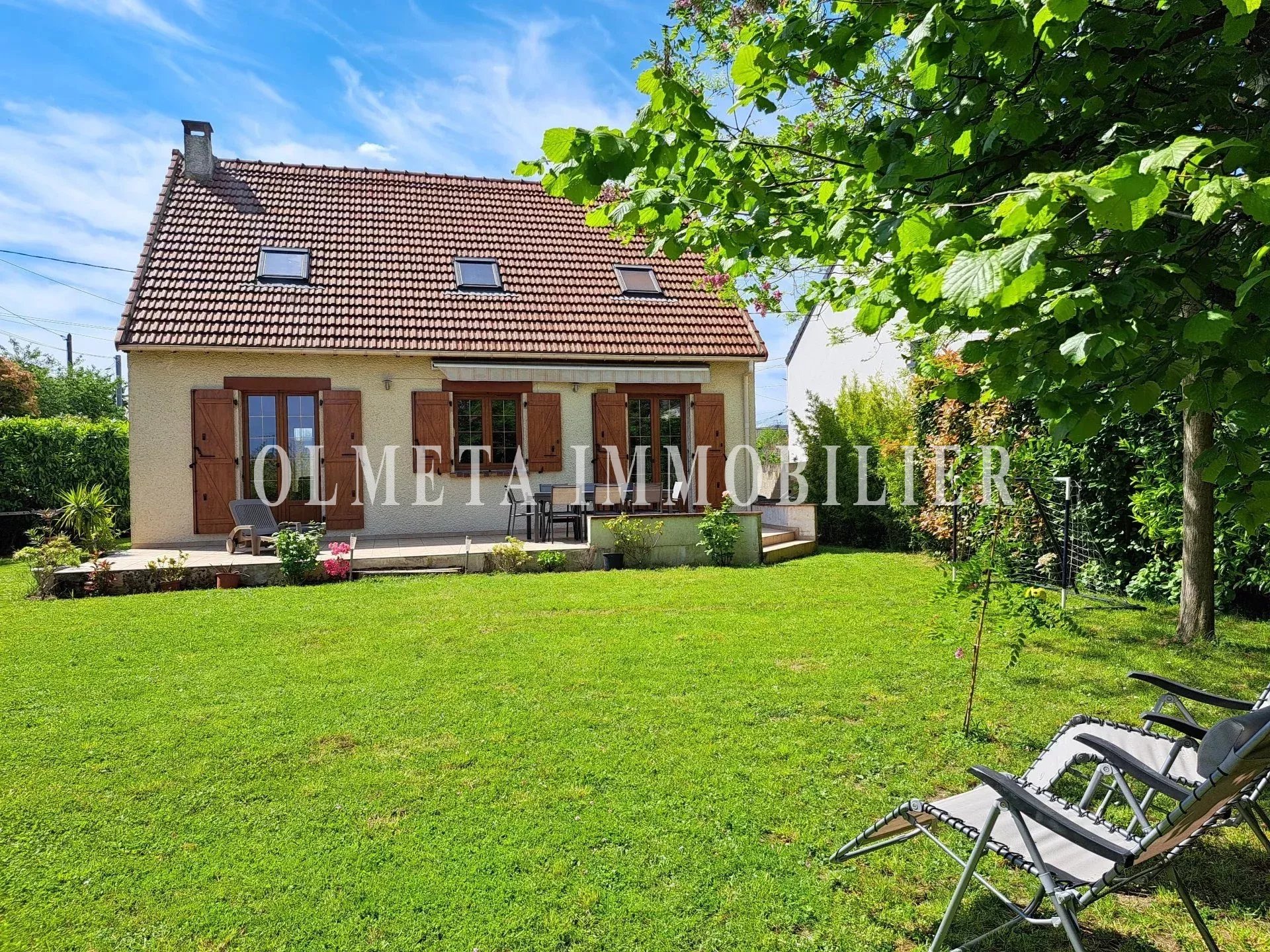 Agence immobilière de 