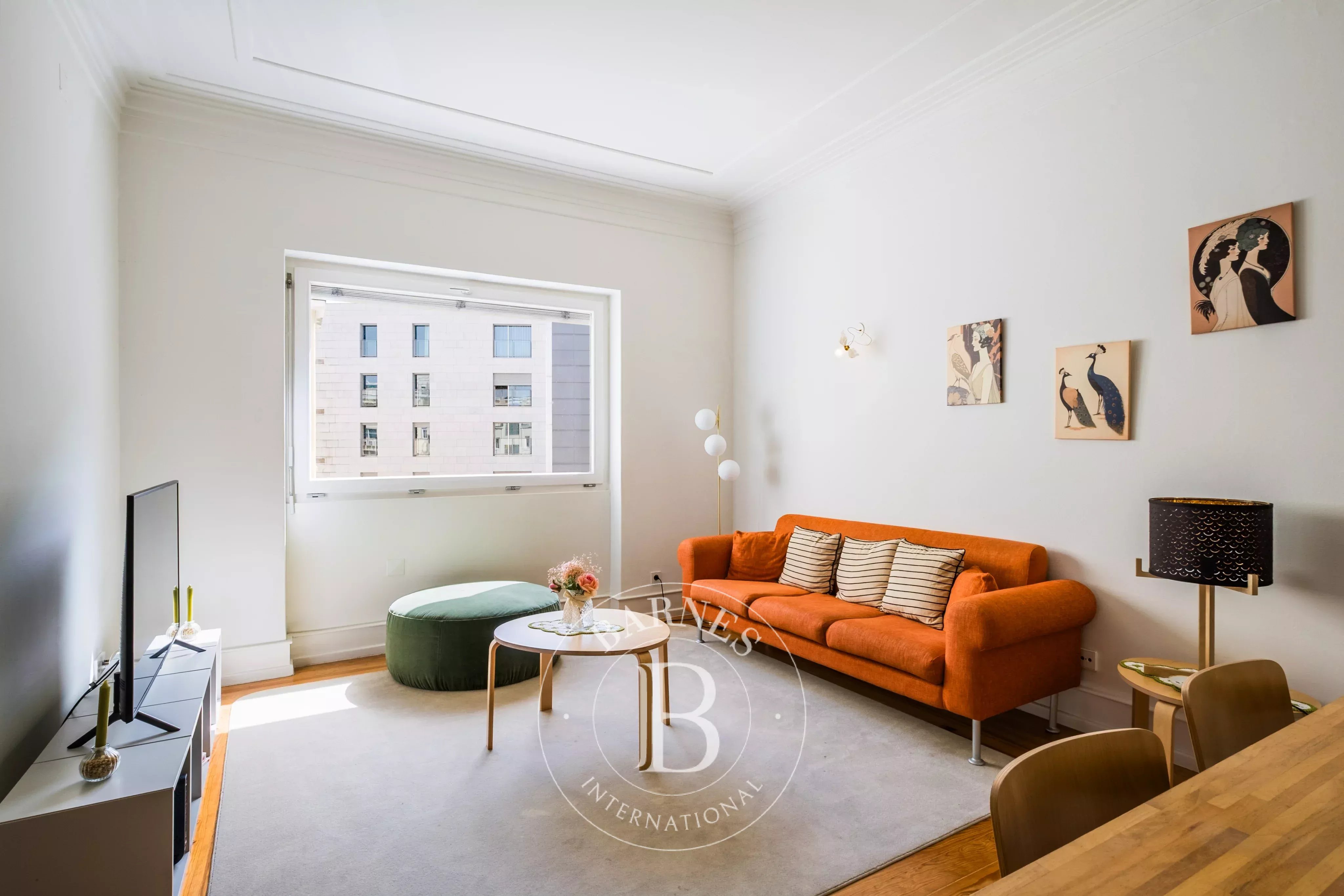 Centrality and comfort