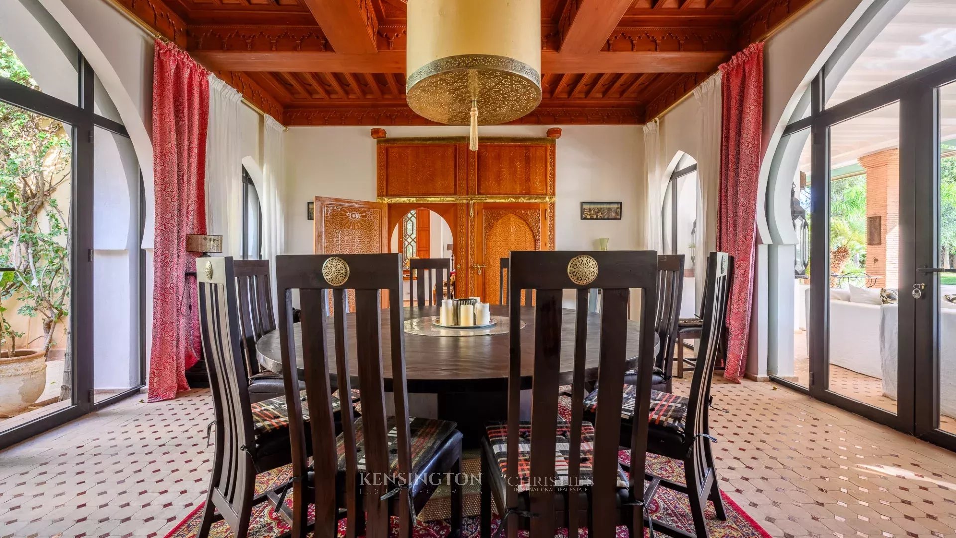 5 Bedroom Villa/Townhouse's Image 15