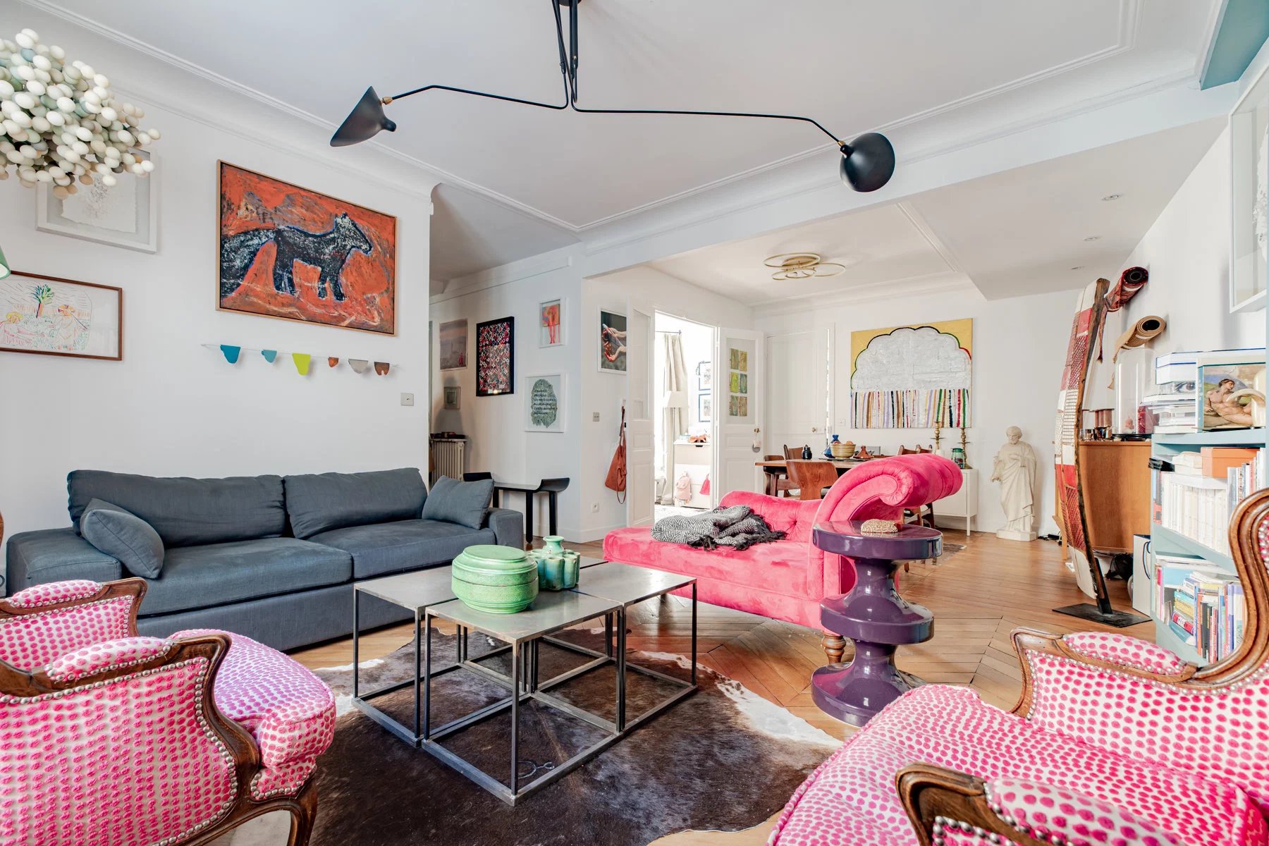 APPARTEMENT CLES EN MAIN DANS LE VILLAGE DU 9 EME !