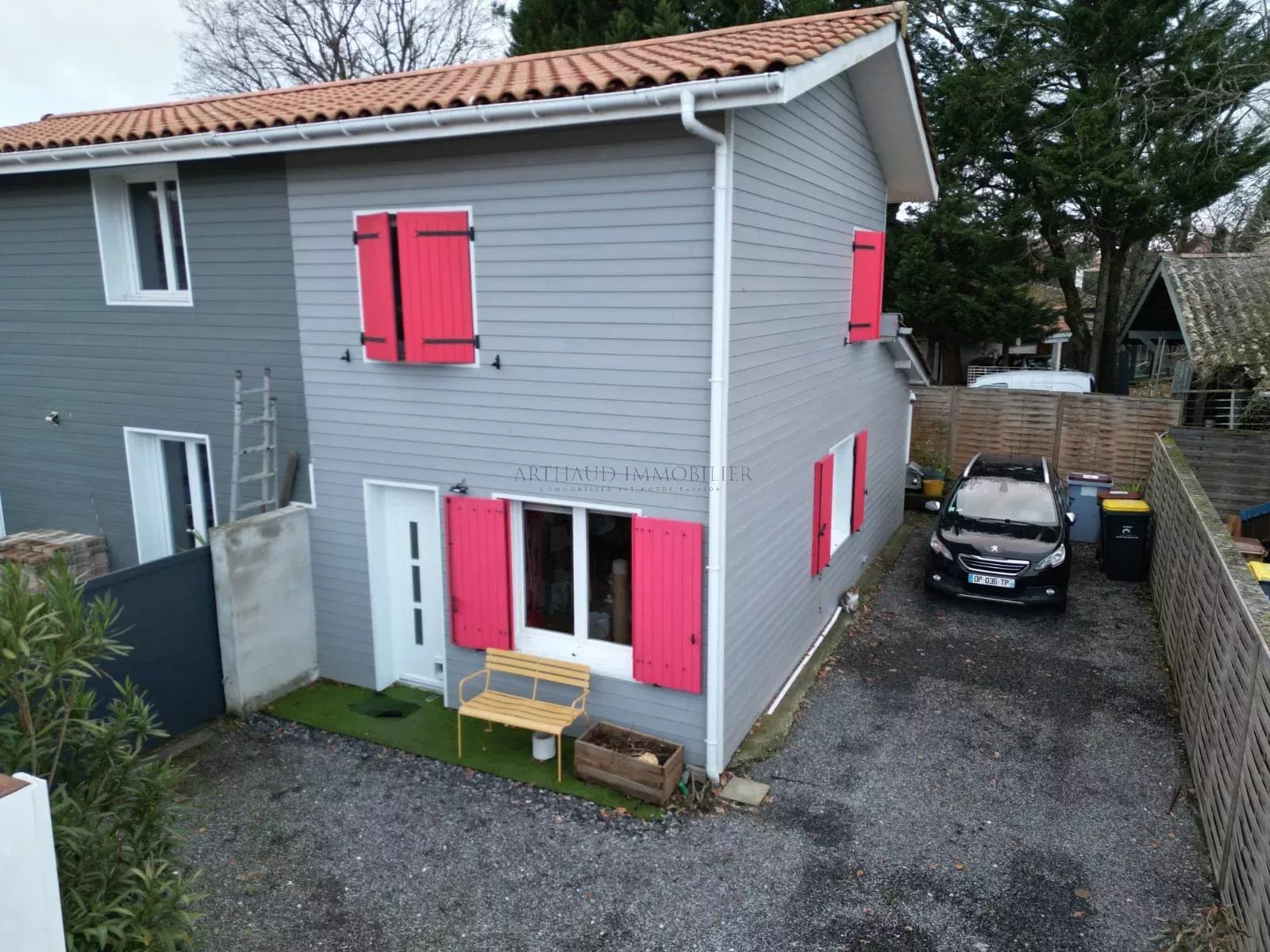 Agence immobilière de 