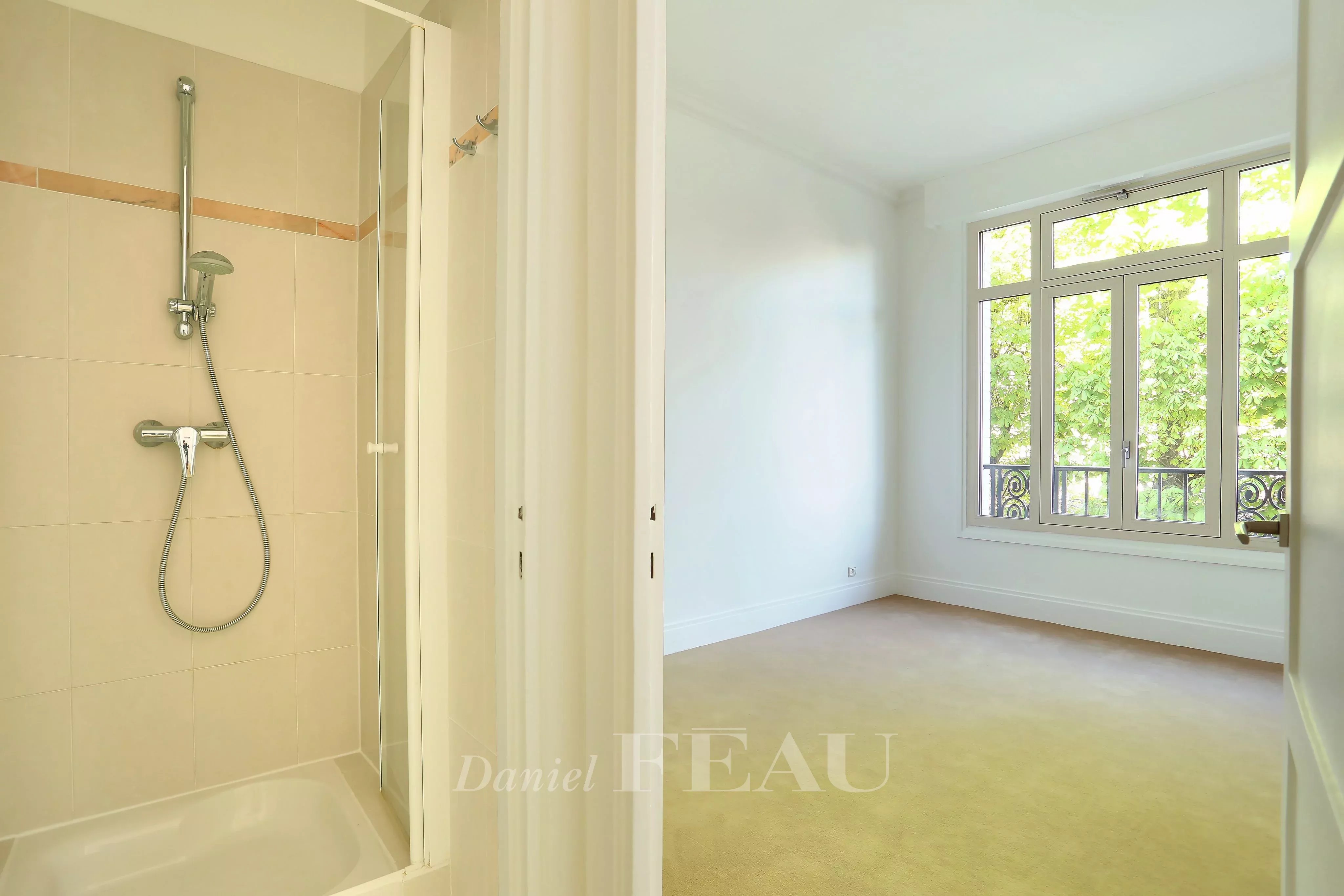 Rental Apartment Neuilly-sur-Seine