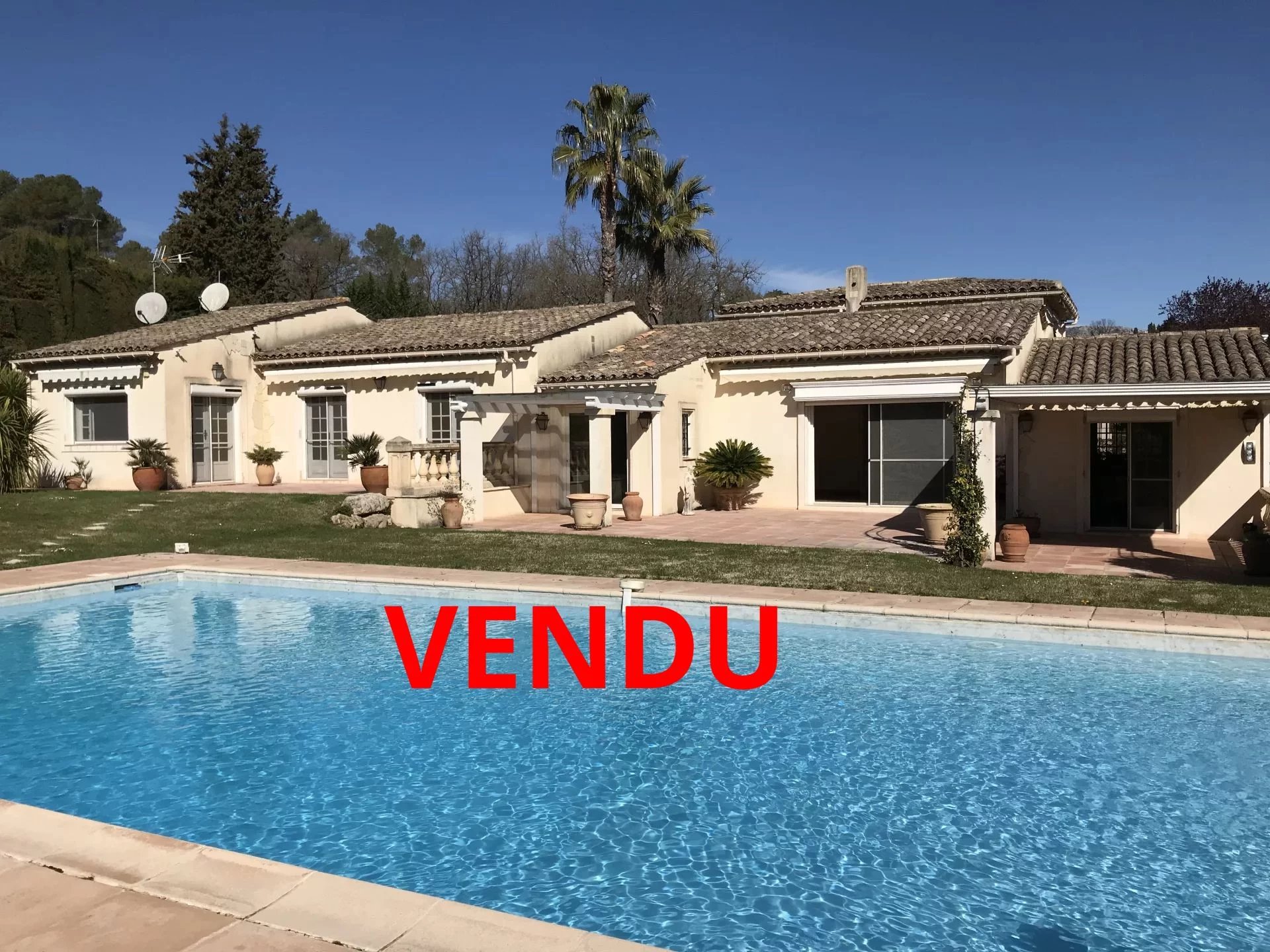 Agence immobilière de 