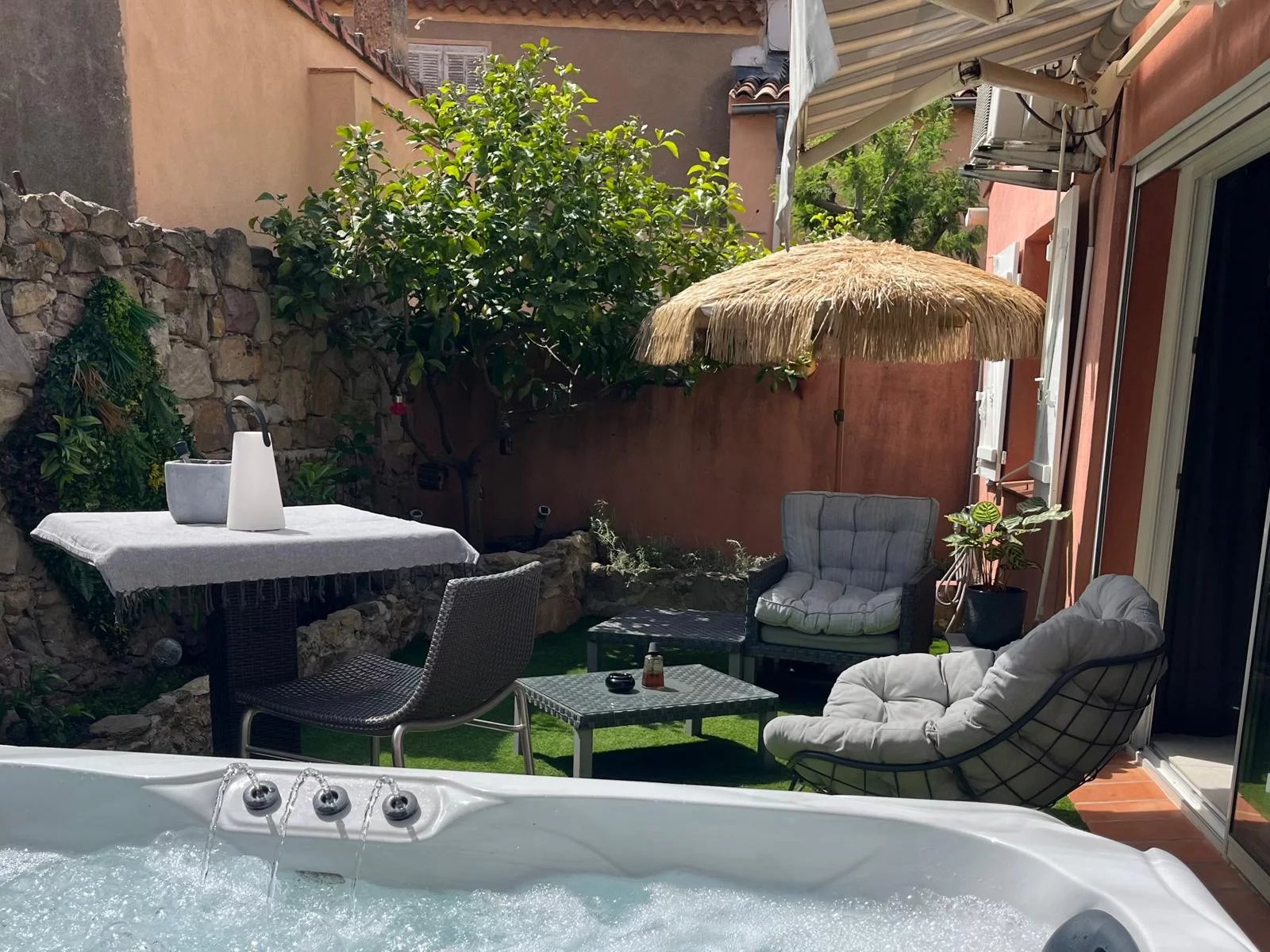 Maison Roquebrune Sur Argens jardin et grand garage — photo 7